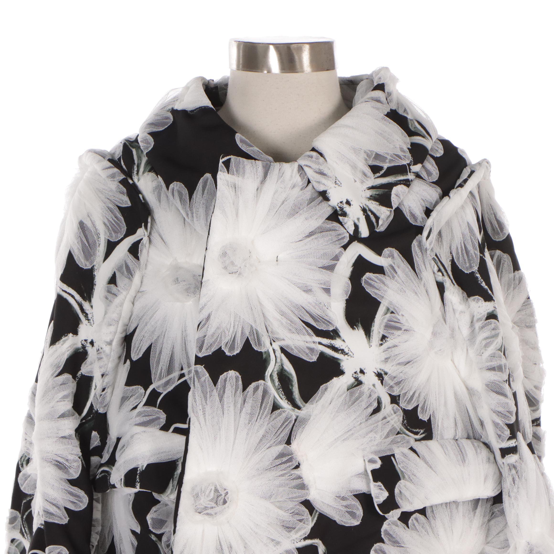 Comme des Garçons Cropped Cape Jacket in White Tulle Daisy Appliqué, NWT
