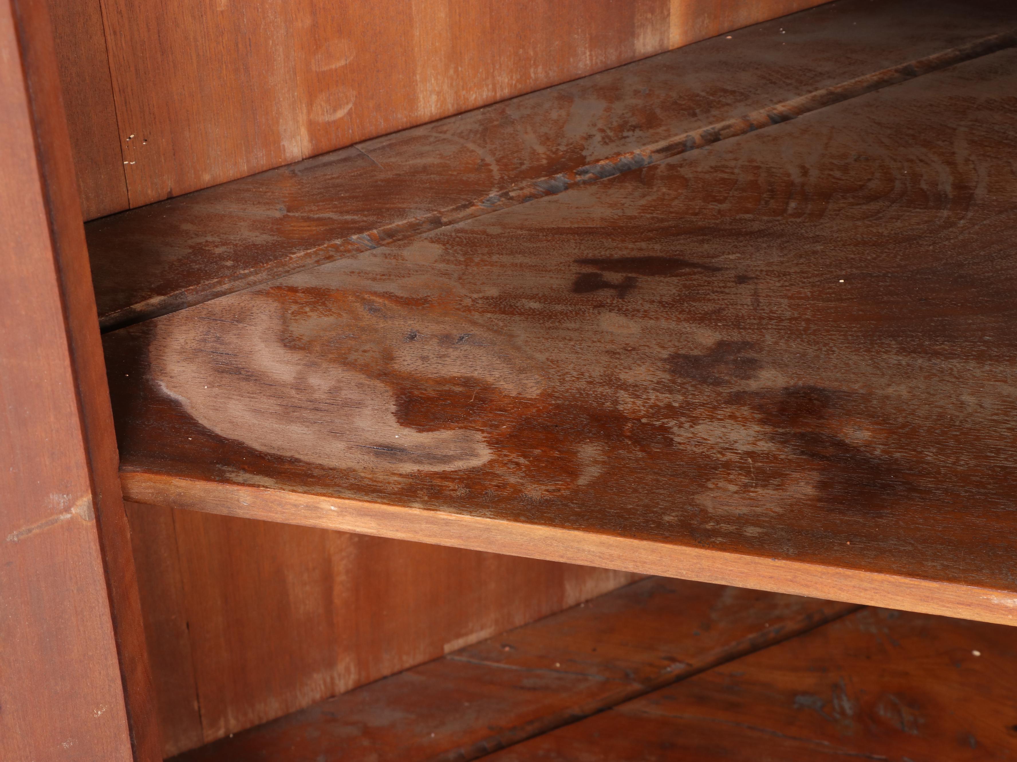 Federal Style Cherry and Tiger Maple Glass Front Corner Cabinet, 19th Century