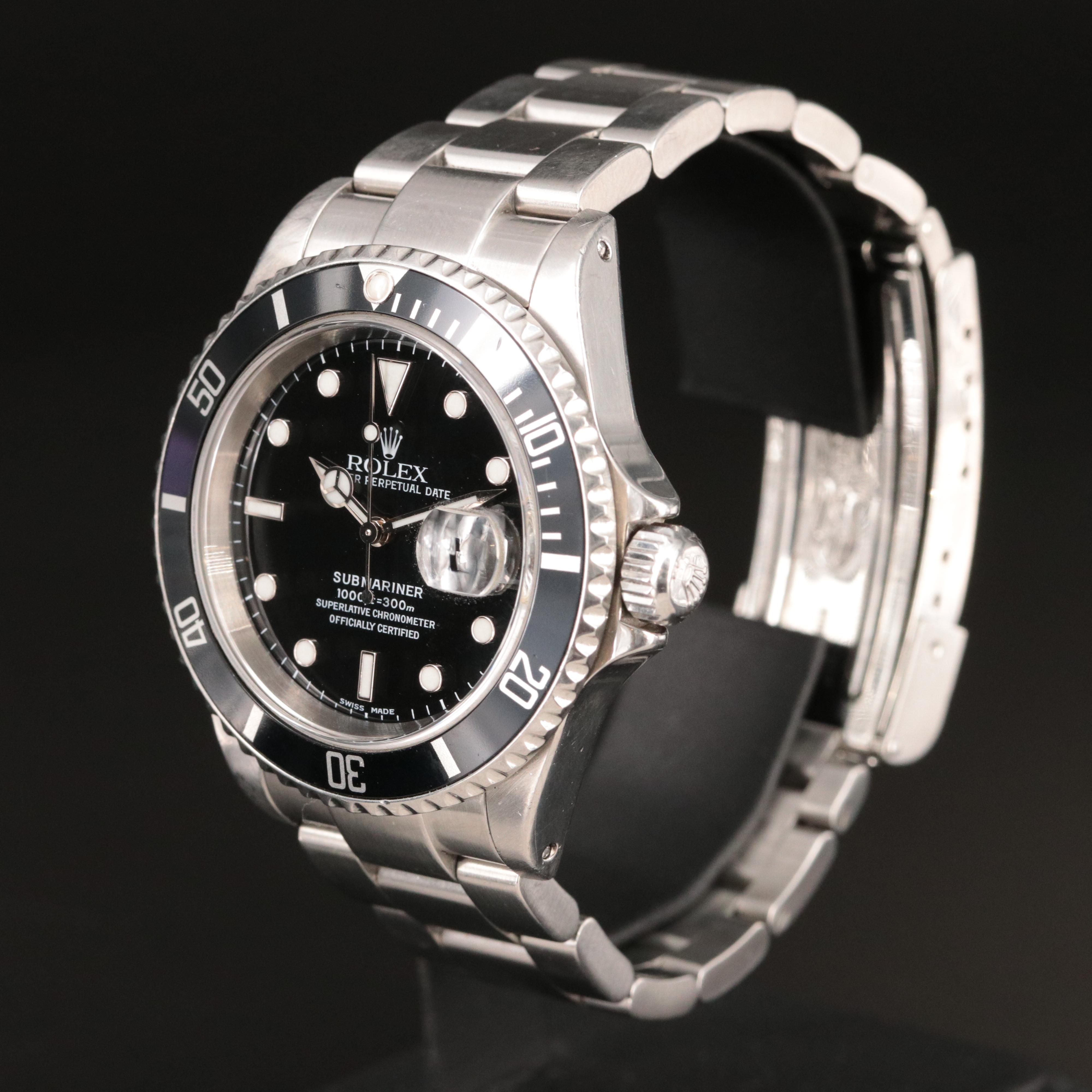 2002 Rolex Submariner Date Watch
