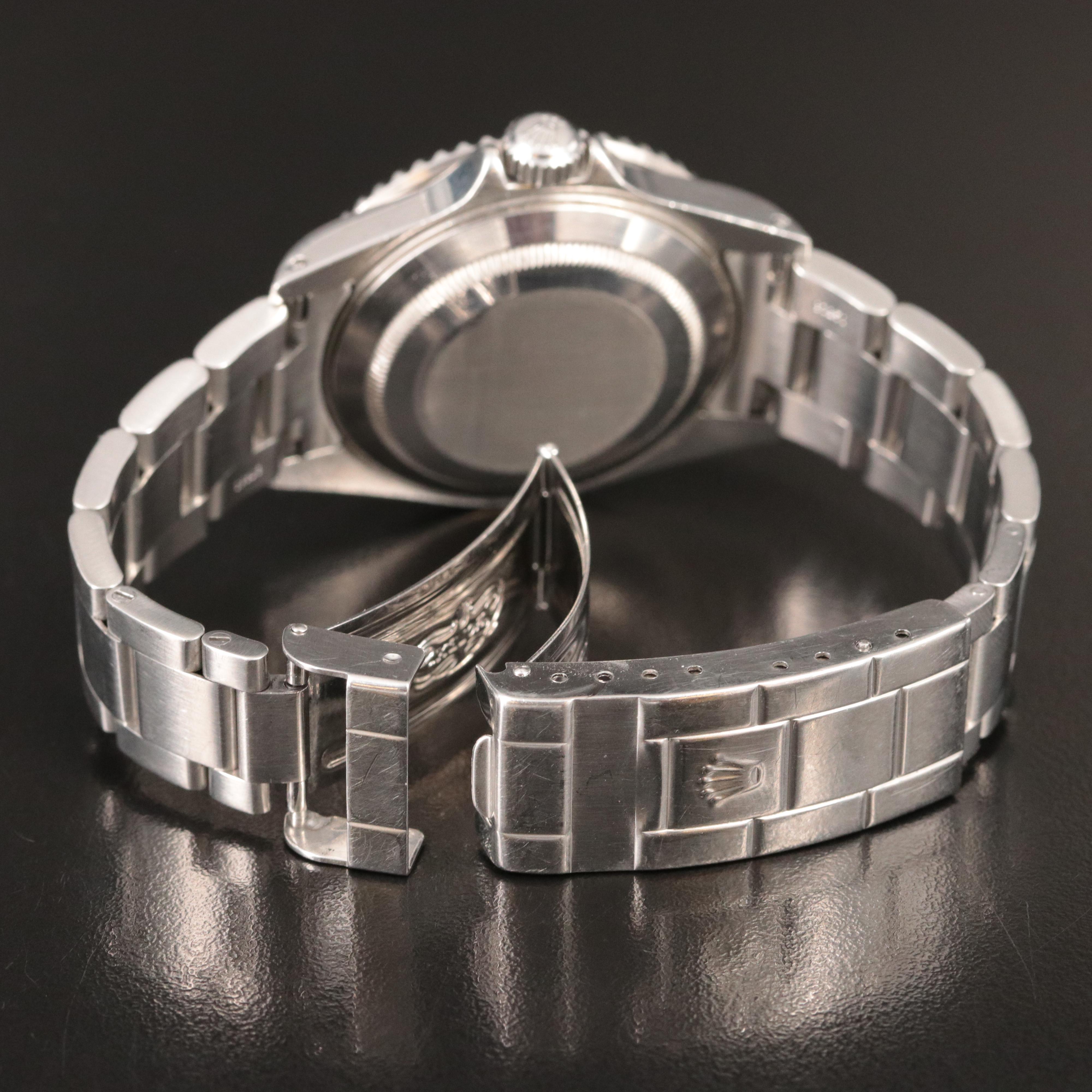 2002 Rolex Submariner Date Watch