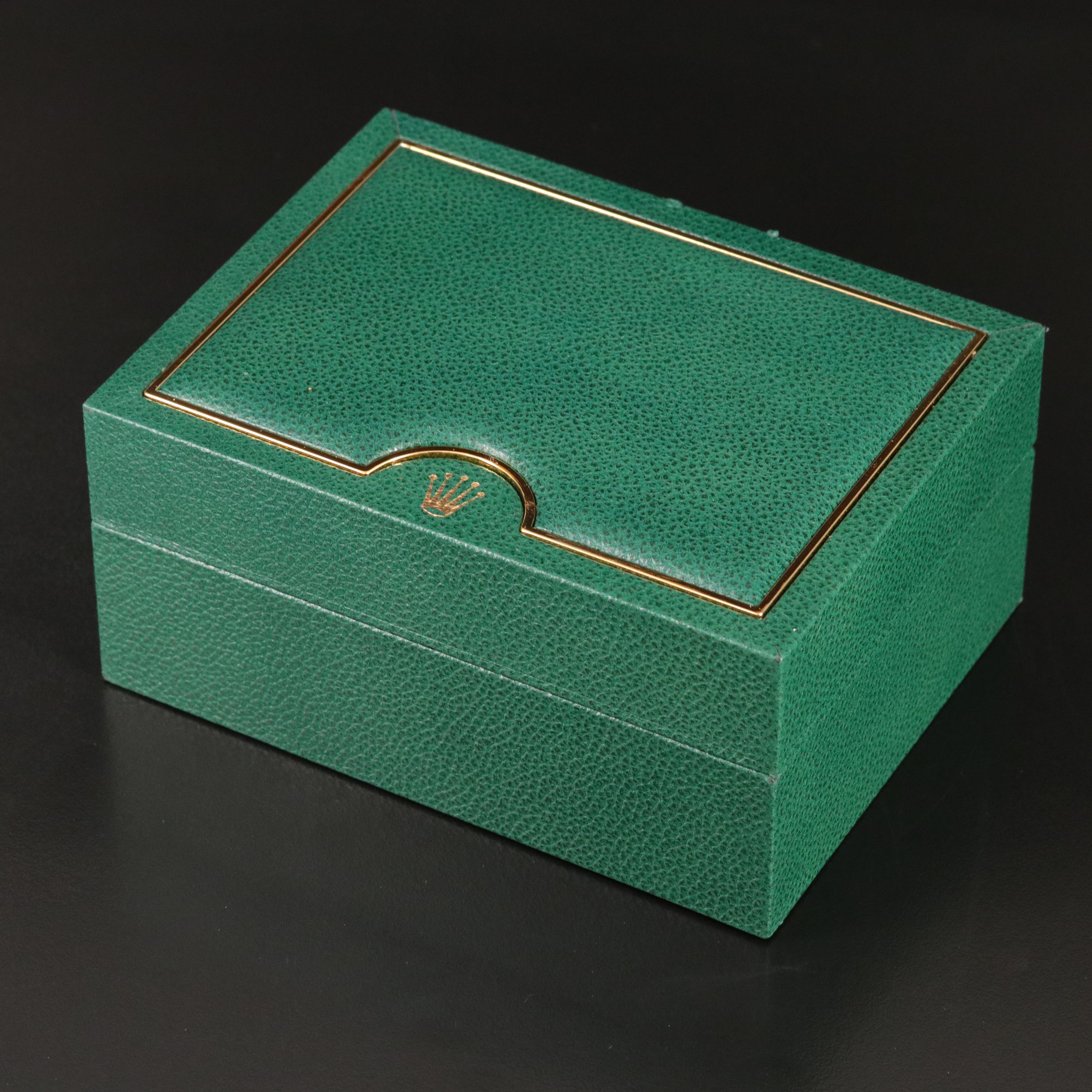 2002 Rolex Submariner Date Watch