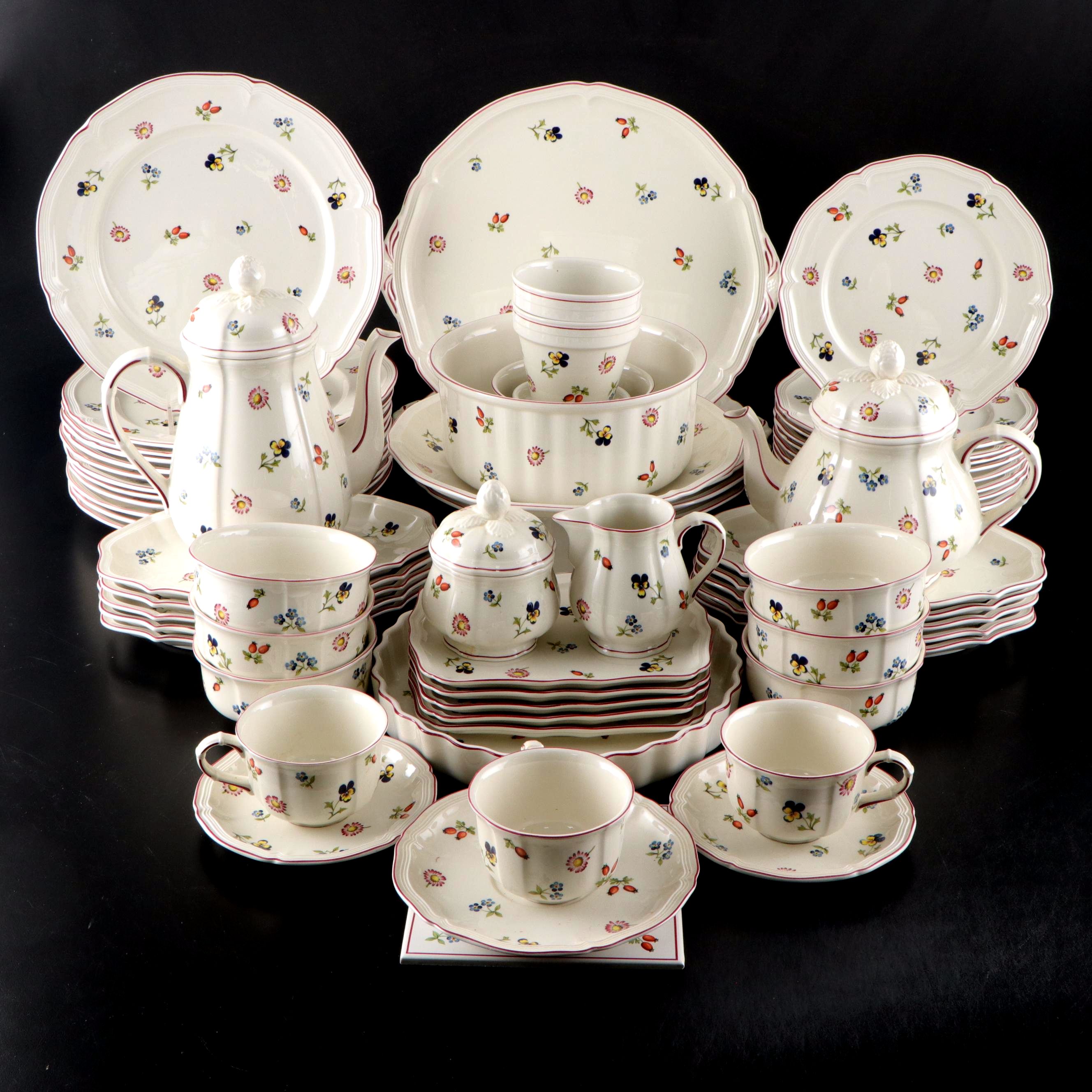 Villeroy & Boch "Petite Fleur" Porcelain Dinnerware, Late 20th Century