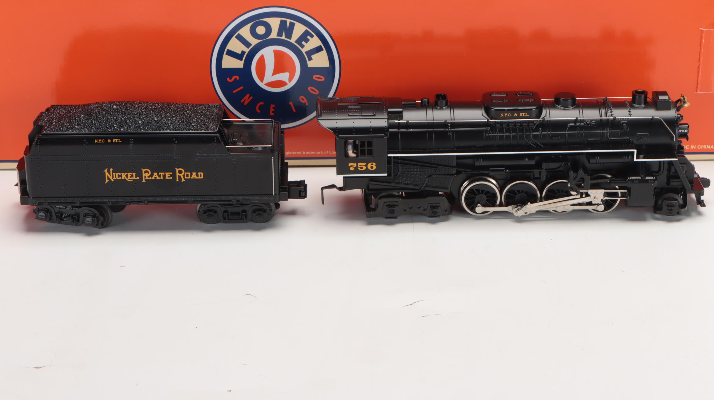 Lionel Nickel Plate Road Set incl. Locomotive, Tender, Cars, Track & Transformer
