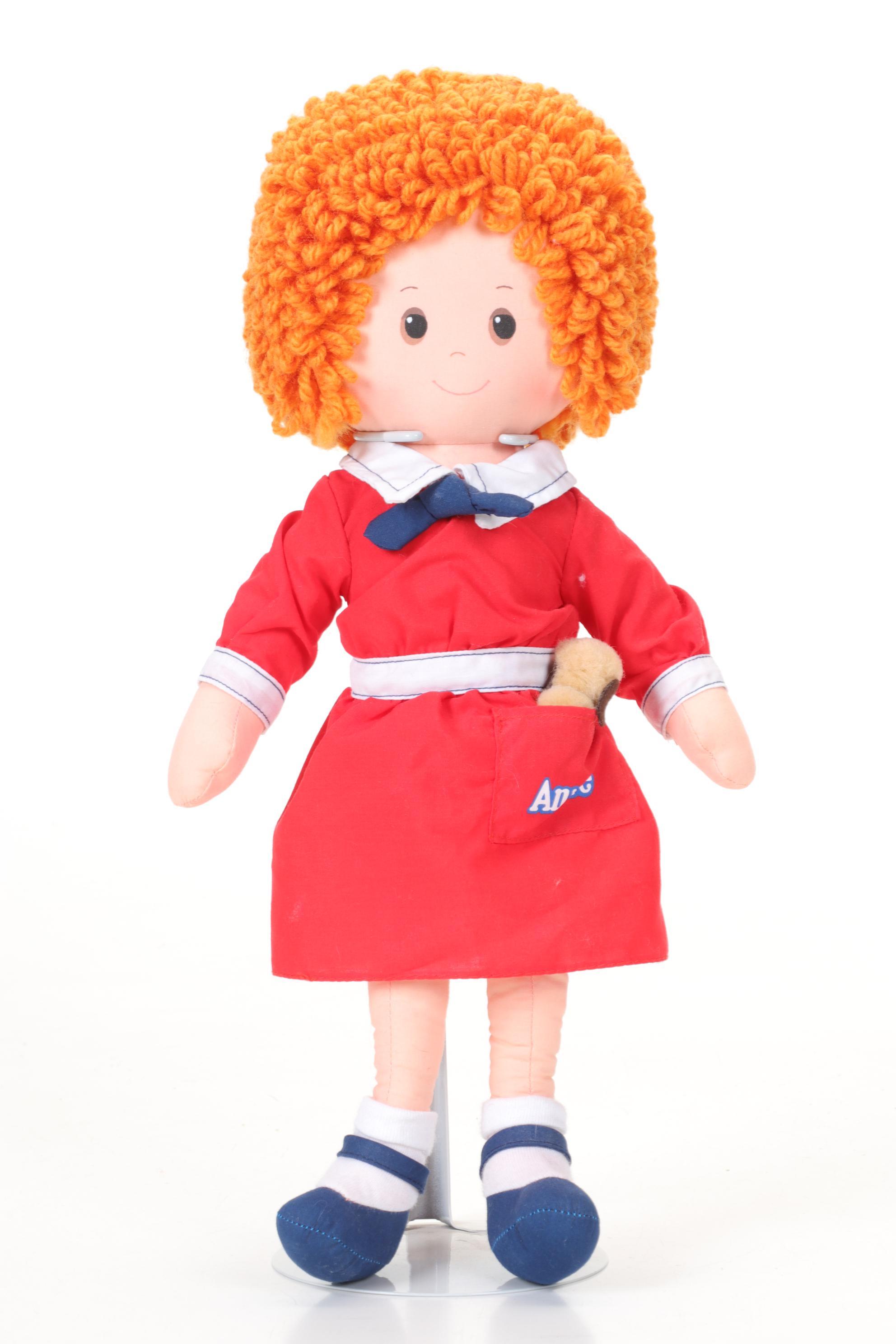 Knickerbocker Toys "Little Orphan Annie" Figures and other Annie Dolls, 1982