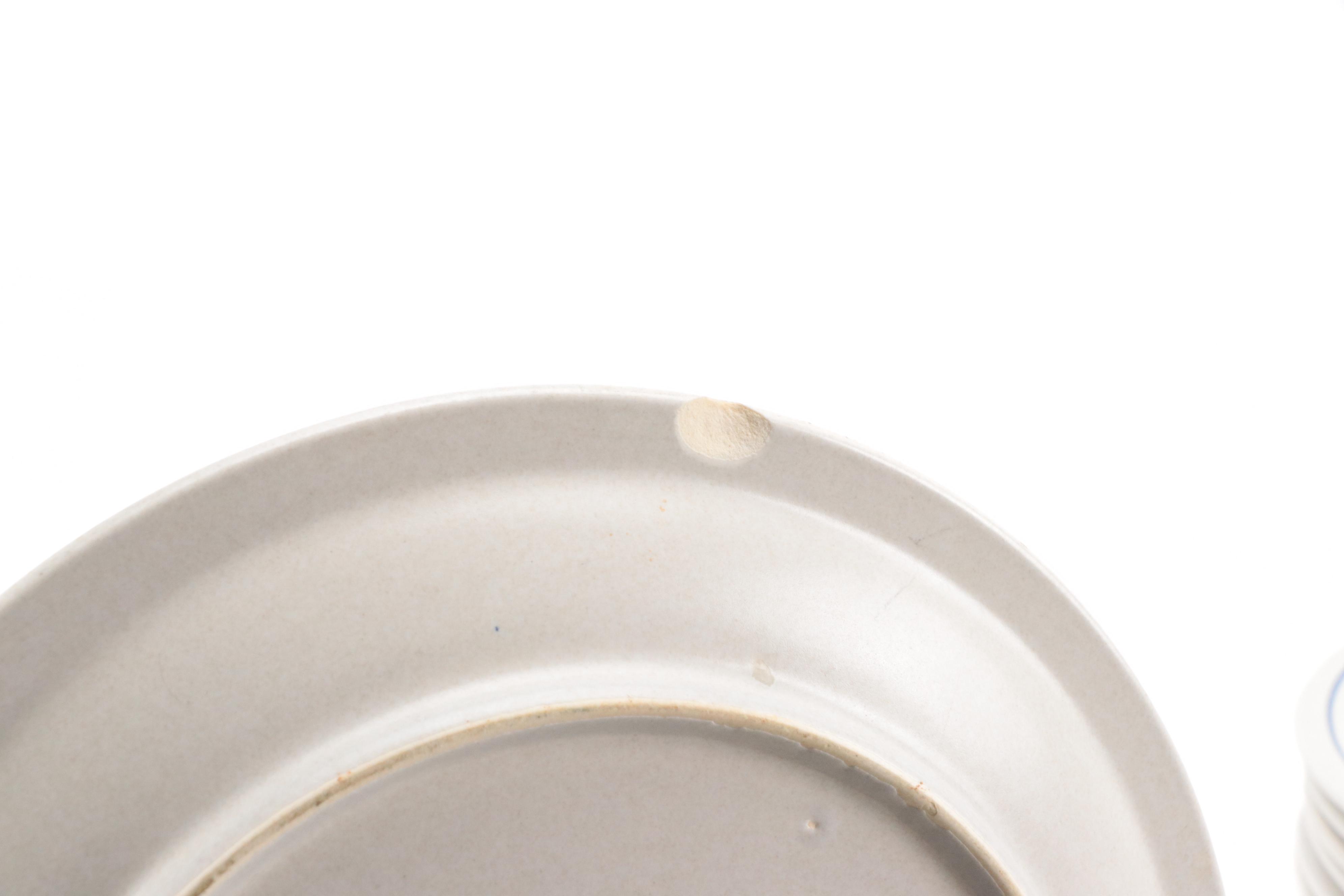 Pfaltzgraff "Yorktowne" Stoneware Dinnerware