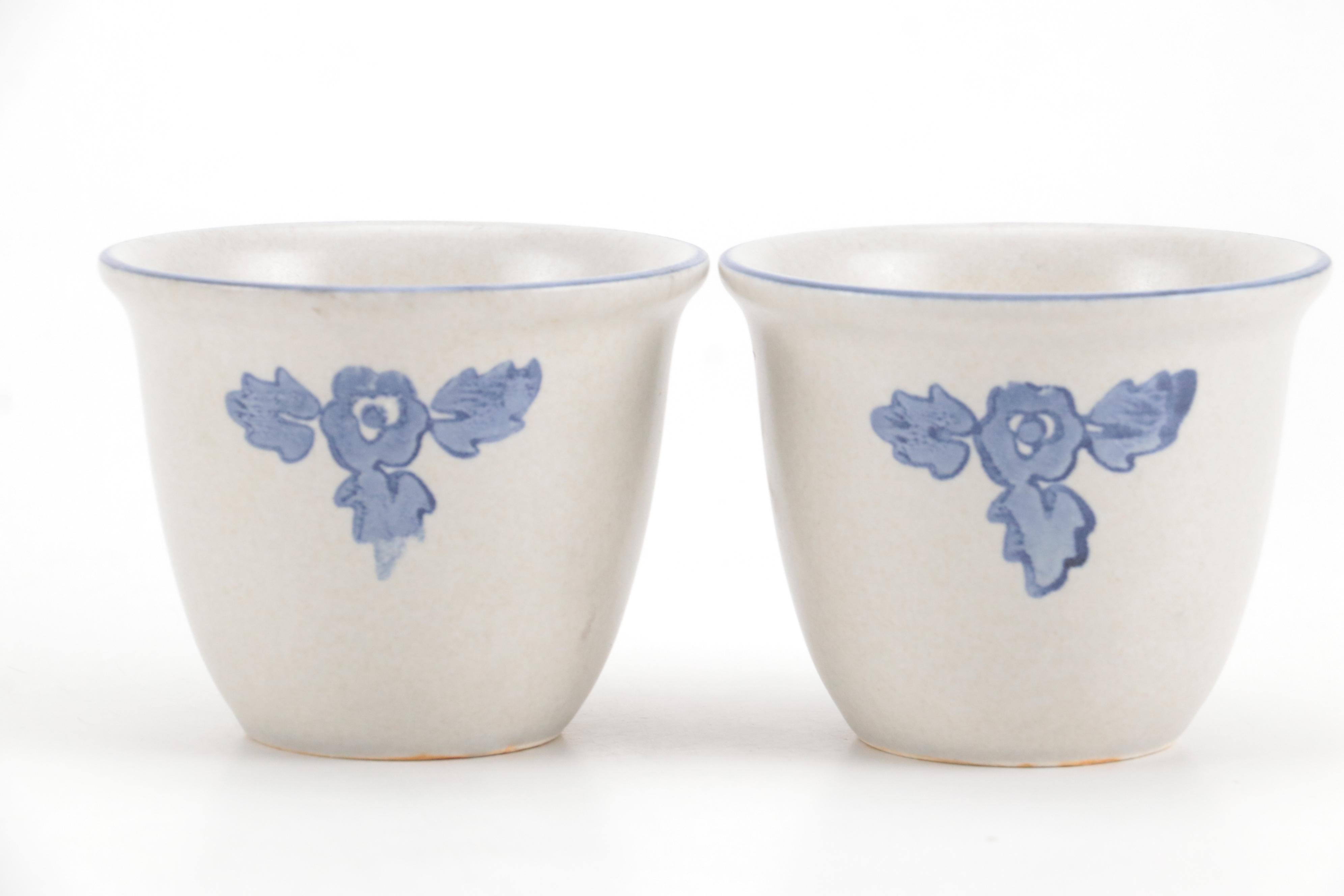 Pfaltzgraff "Yorktowne" Stoneware Dinnerware