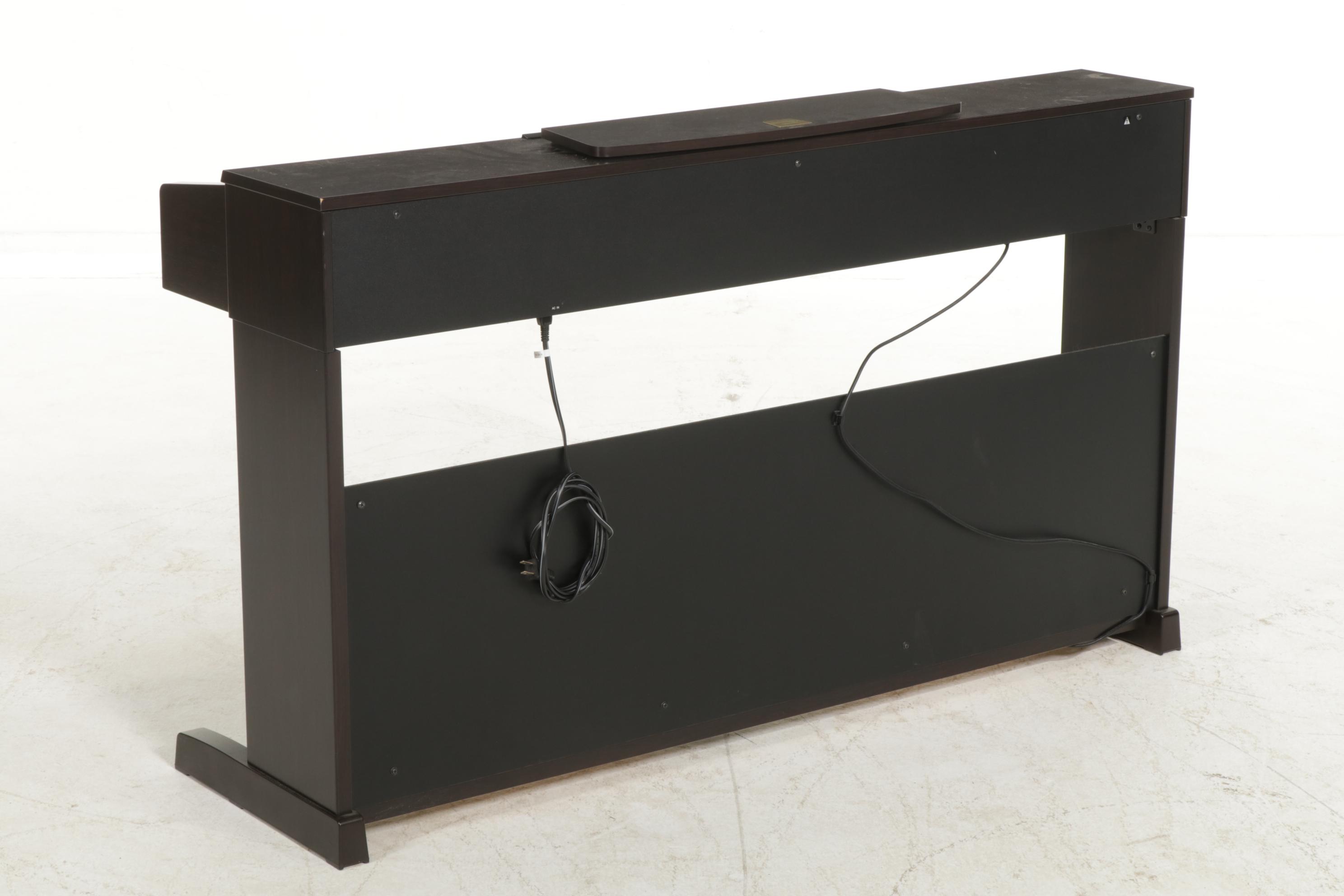 Yamaha Clavinova CLP-320 Digital Piano with Bench