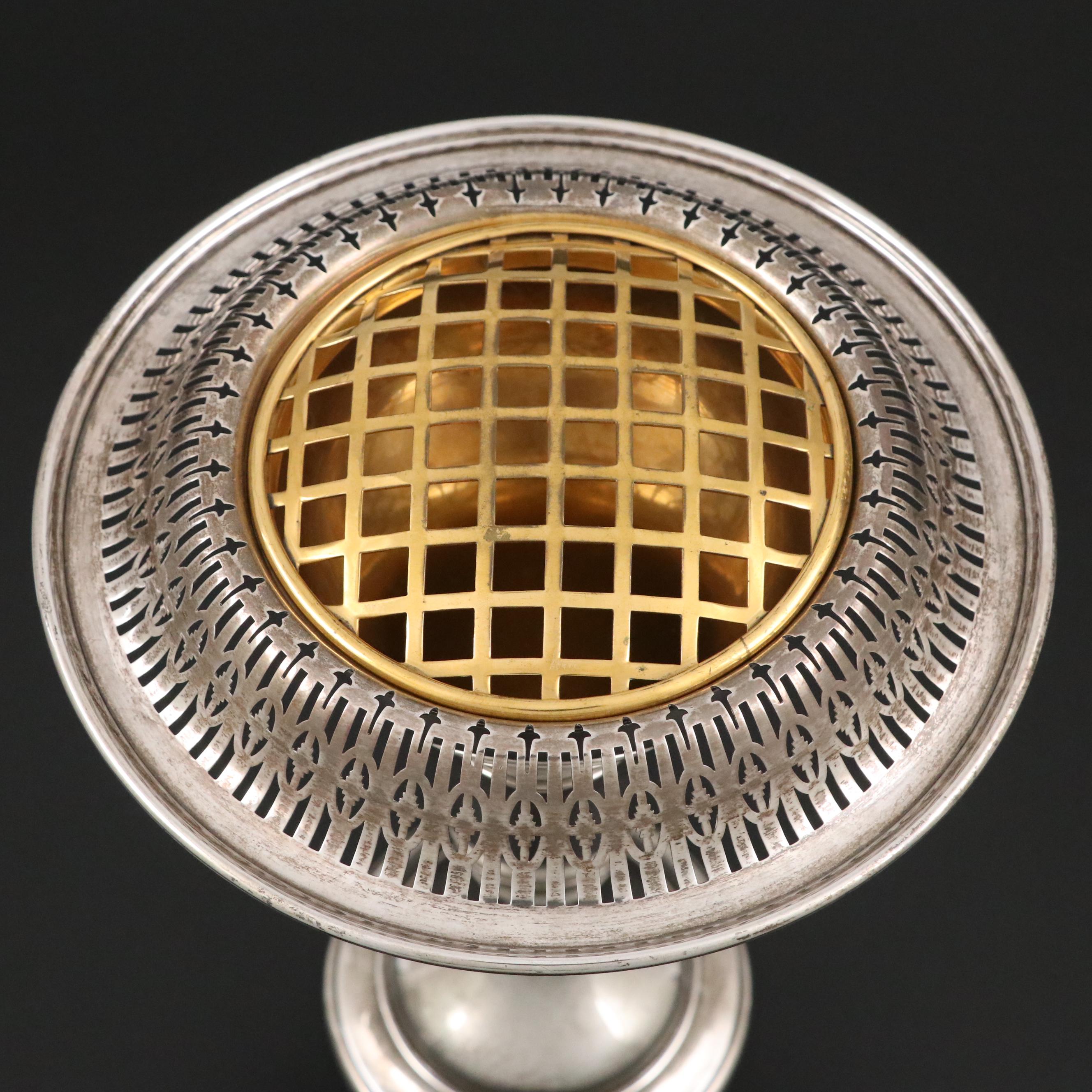 Durgin Gorham Sterling Silver Footed Vase with Frog, Early to Mid-20th Century