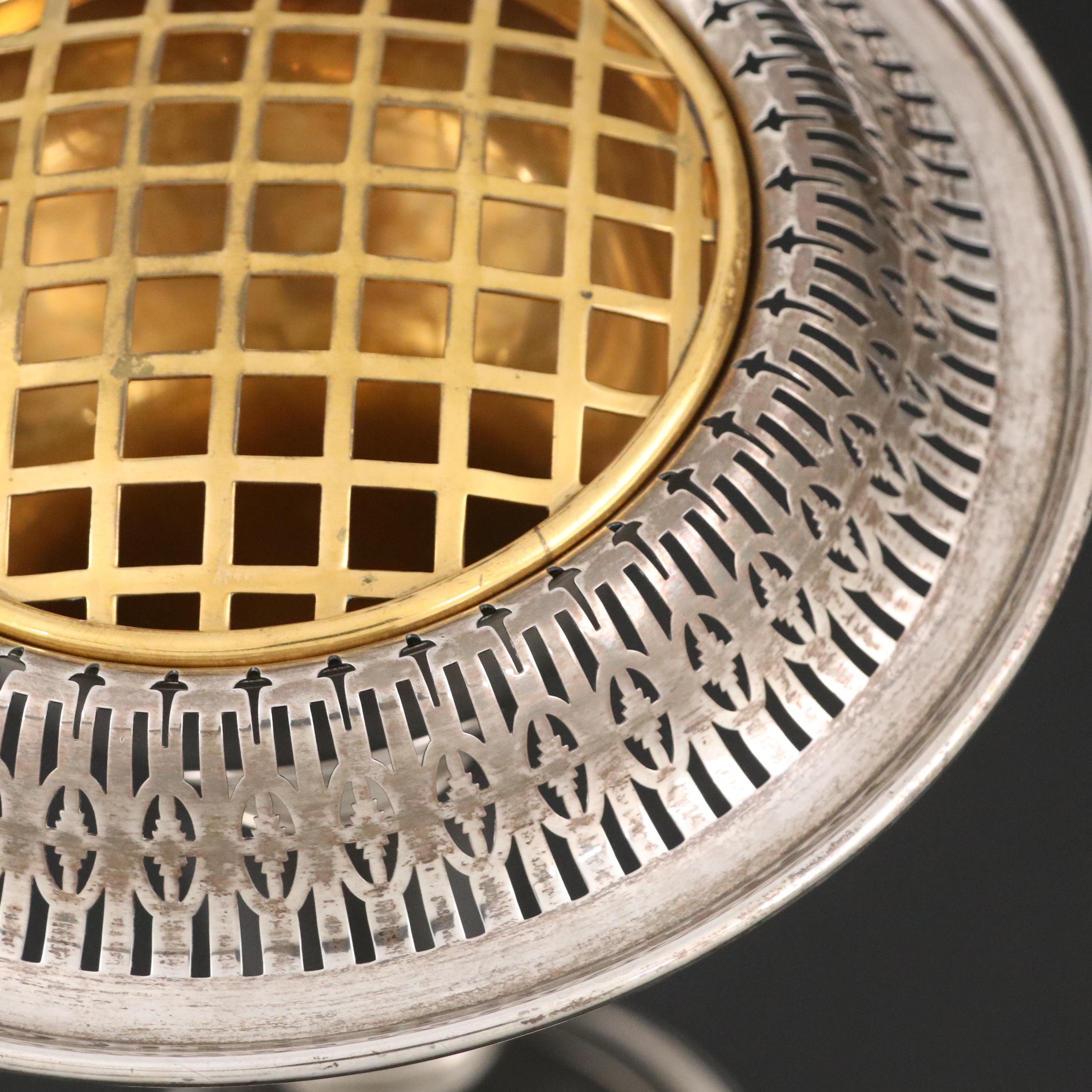 Durgin Gorham Sterling Silver Footed Vase with Frog, Early to Mid-20th Century