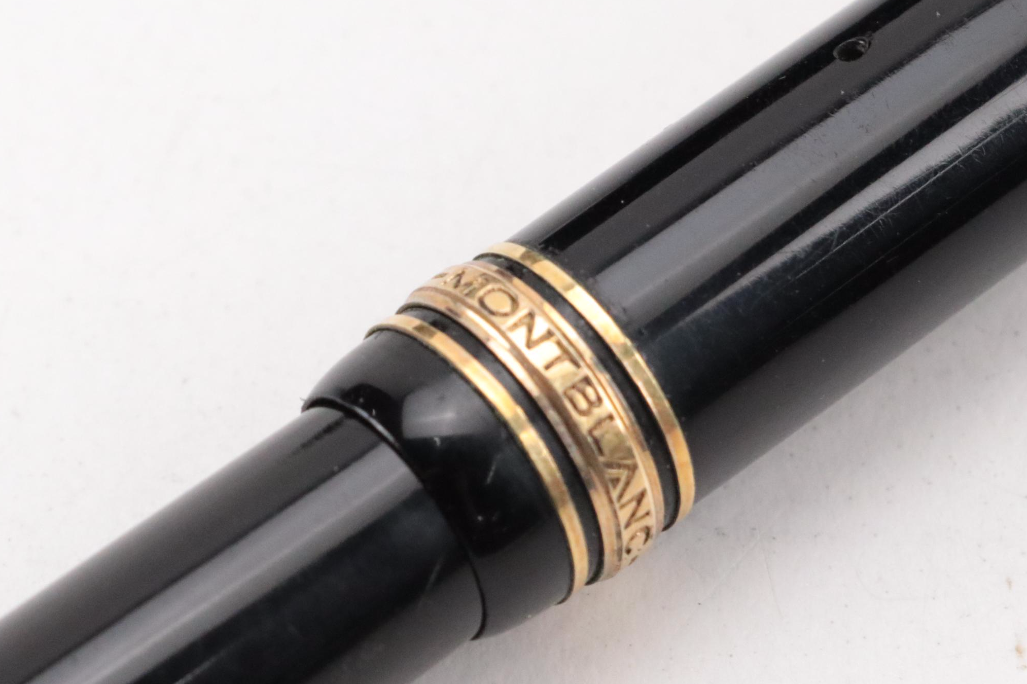 Montblanc Meisterstück 142G Fountain Pen with Pelikan and Other Pens