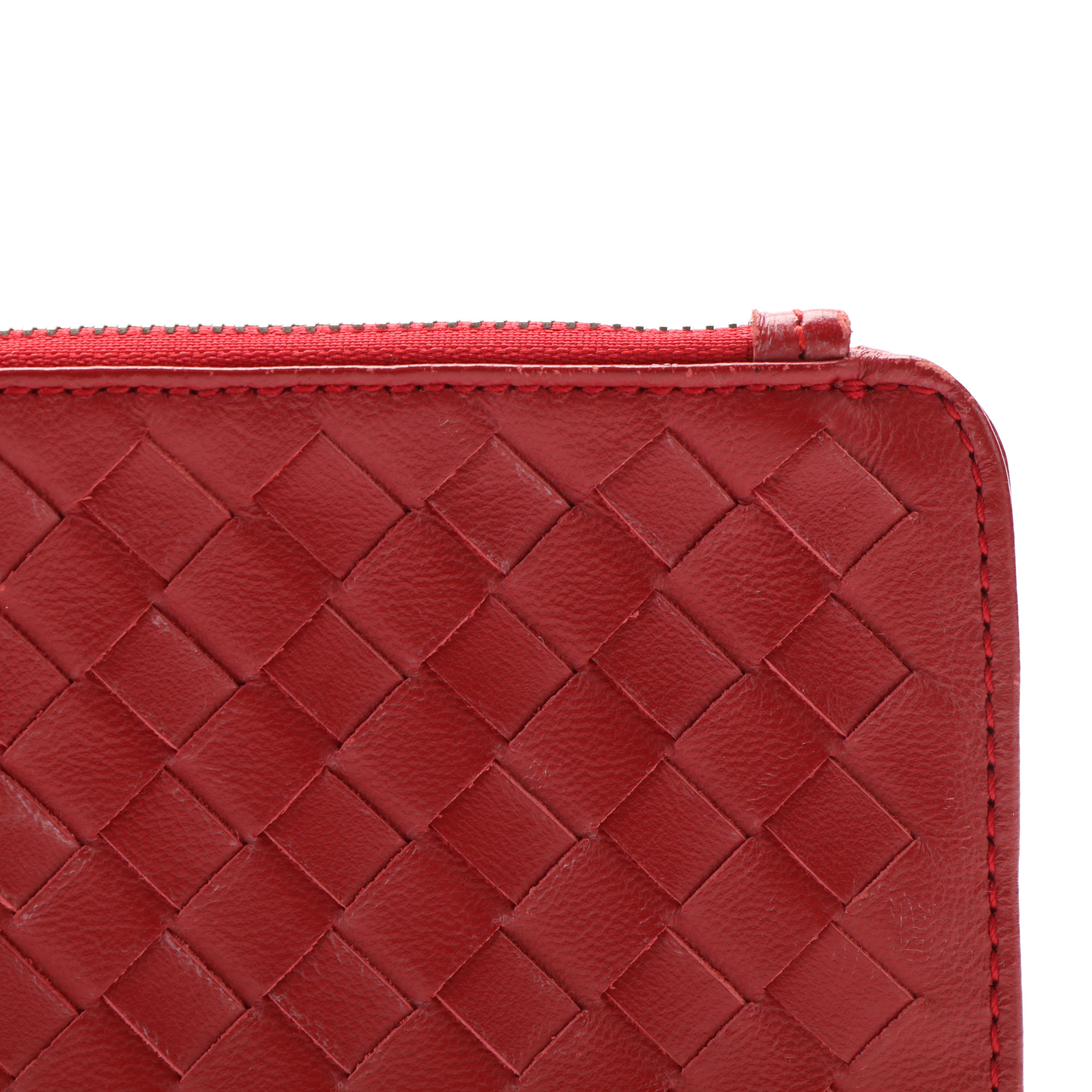Bottega Venetta Intrecciato Red Leather Slim Long Wallet