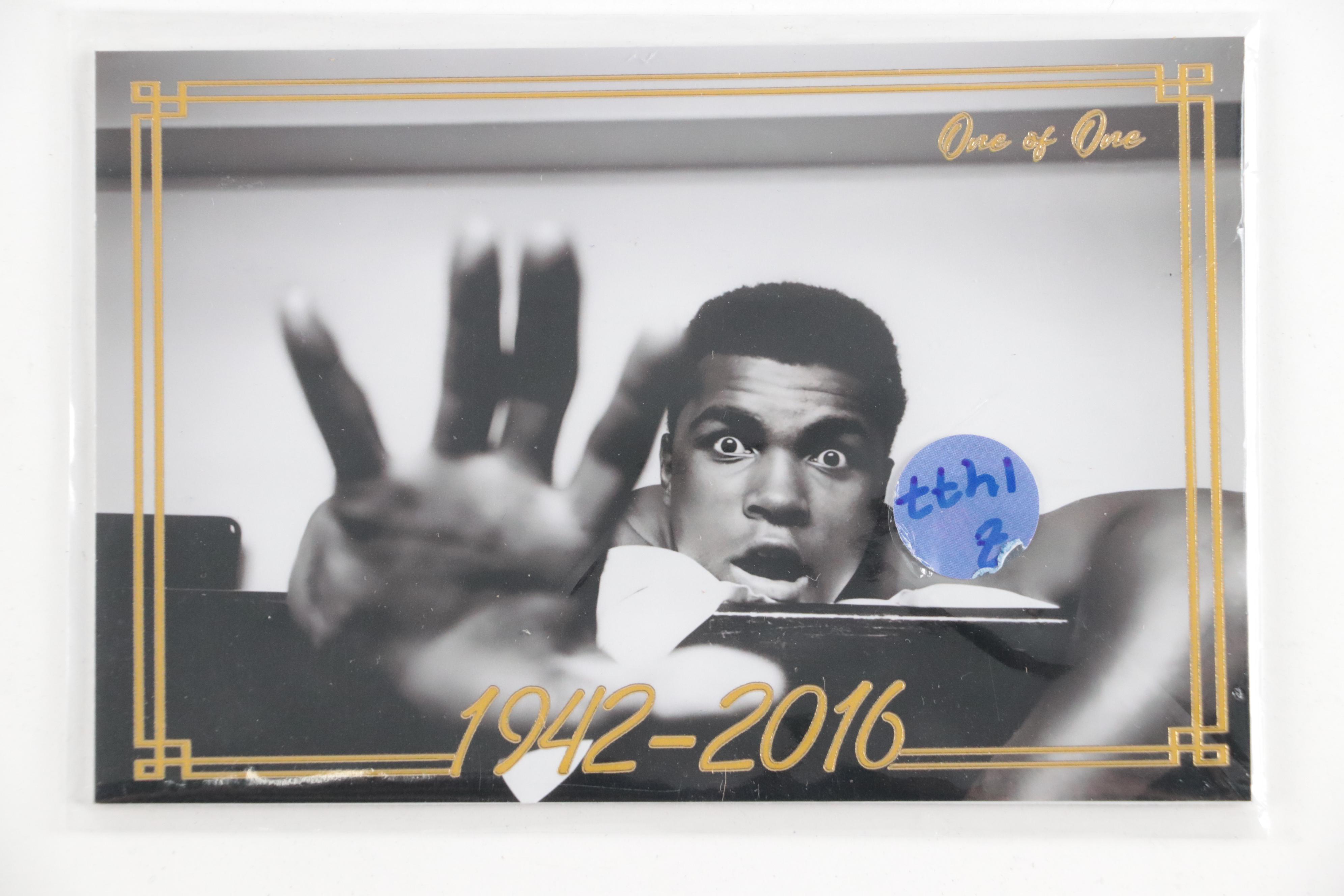 Muhammad Ali Cut Signature Boxing Card