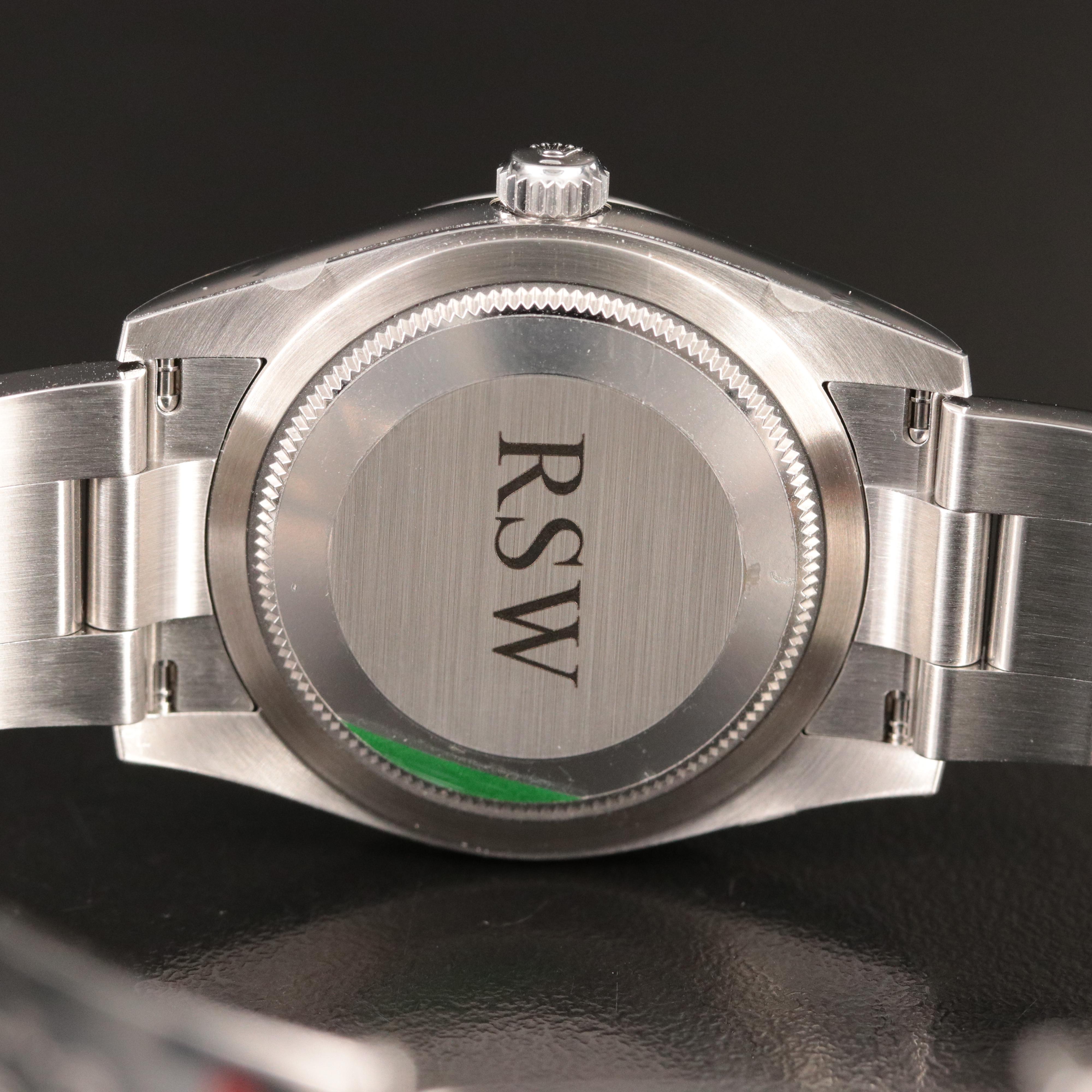 Rolex Oyster Perpetual Smooth Bezel Midsize Watch