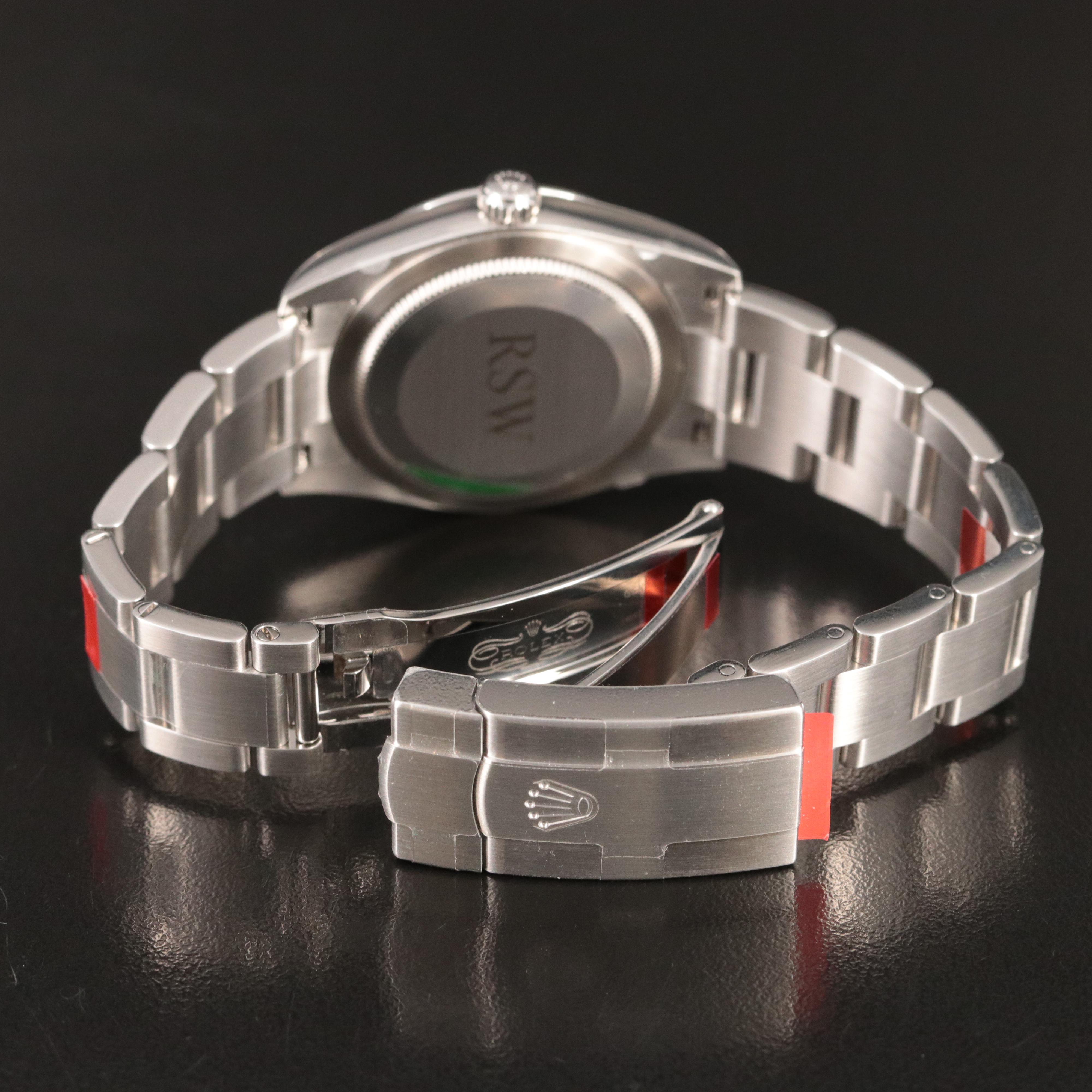 Rolex Oyster Perpetual Smooth Bezel Midsize Watch