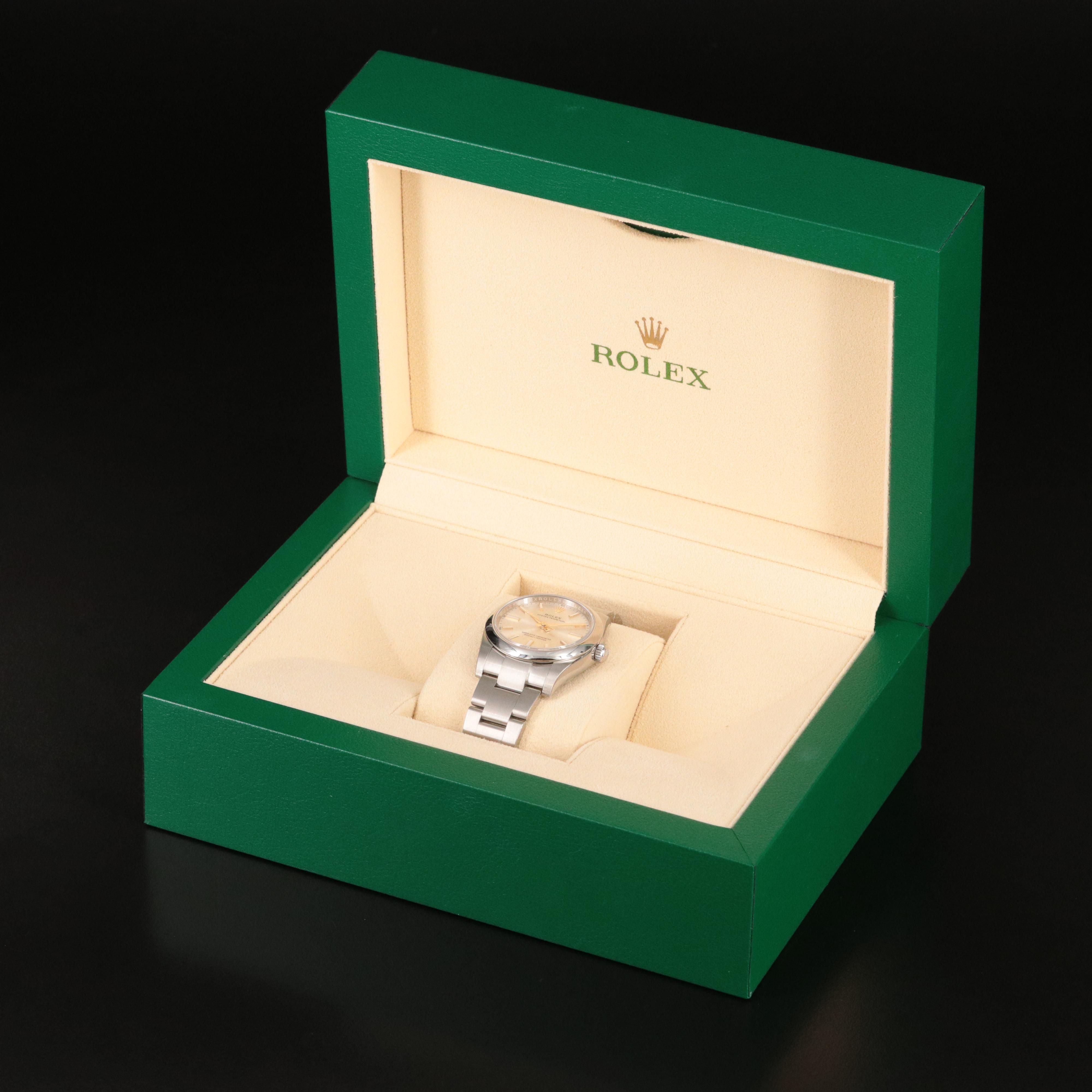 Rolex Oyster Perpetual Smooth Bezel Midsize Watch