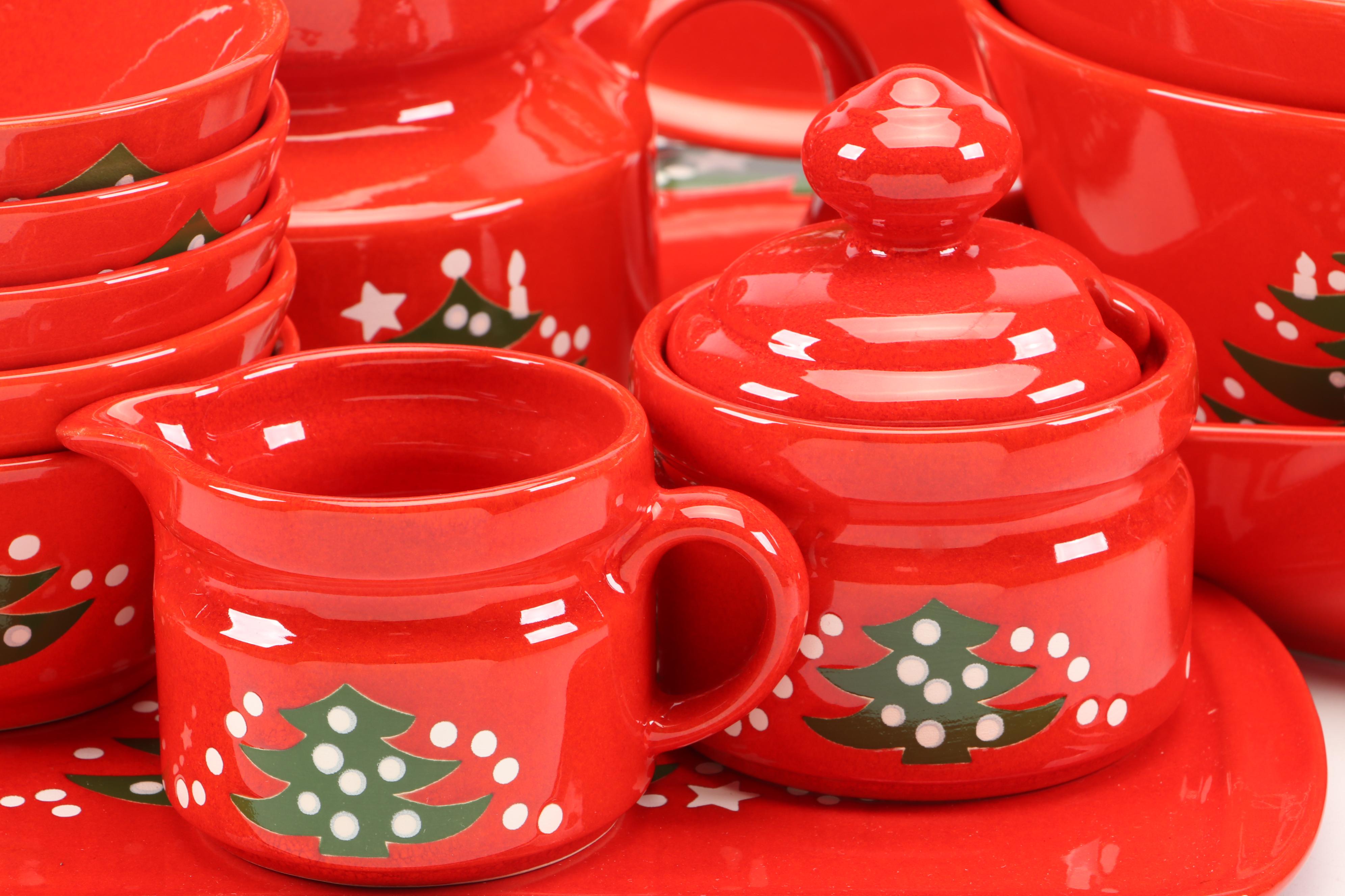 Waechtersbach "Christmas Tree" Ceramic Dinnerware, 1982–1990