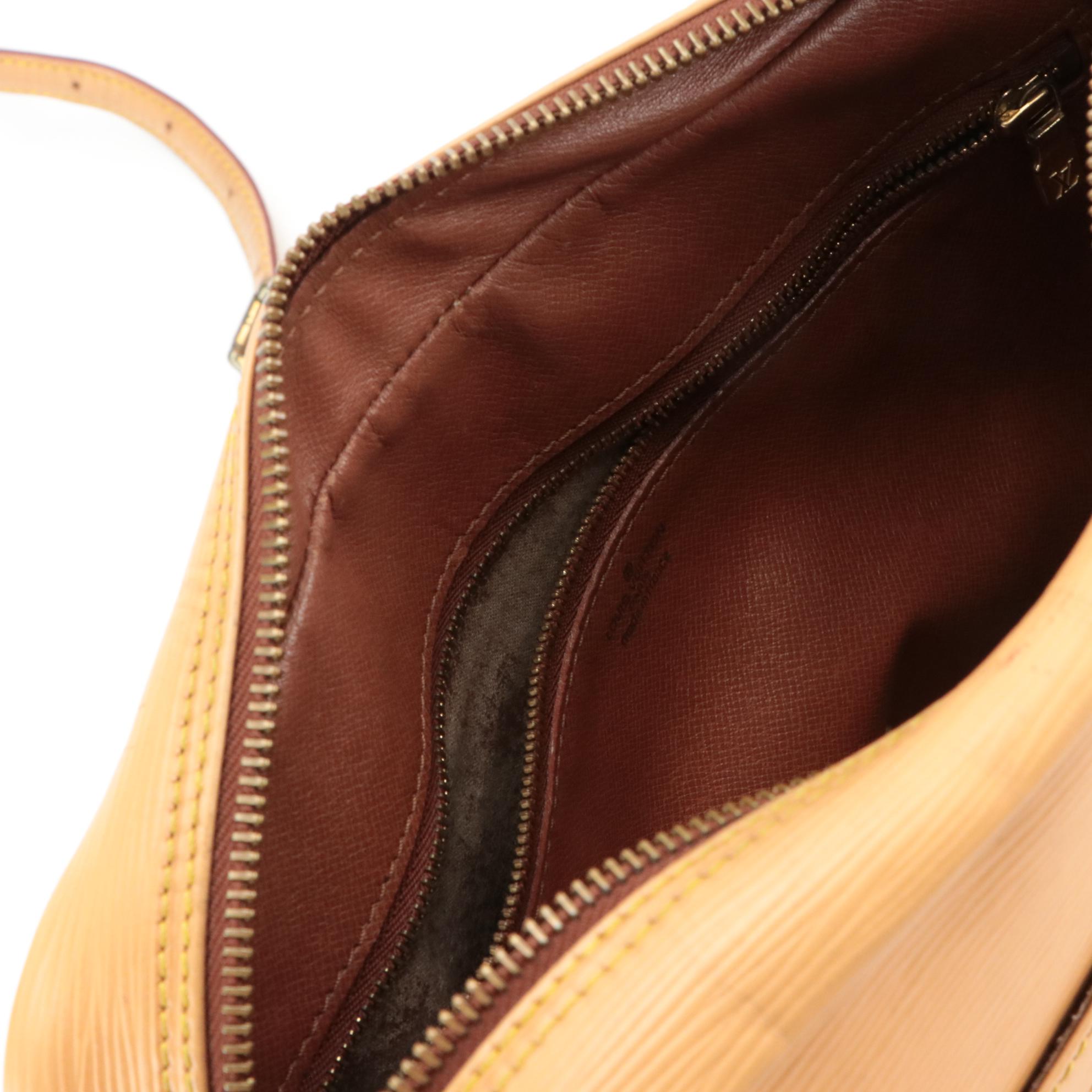 Louis Vuitton Trocadero Crossbody Bag in Beige Epi Leather