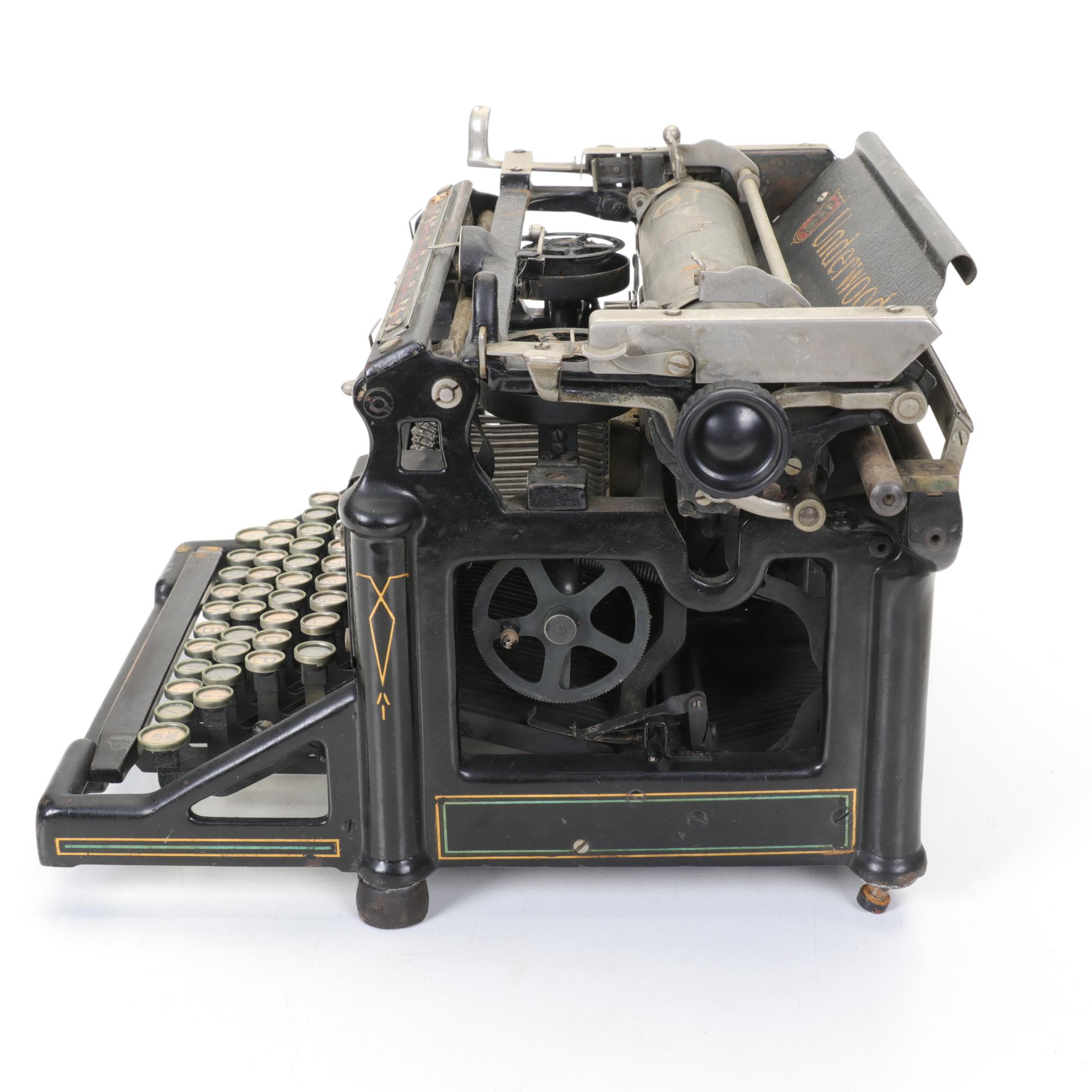 Underwood Standard No. 4 Typewriter, Early 20th Century