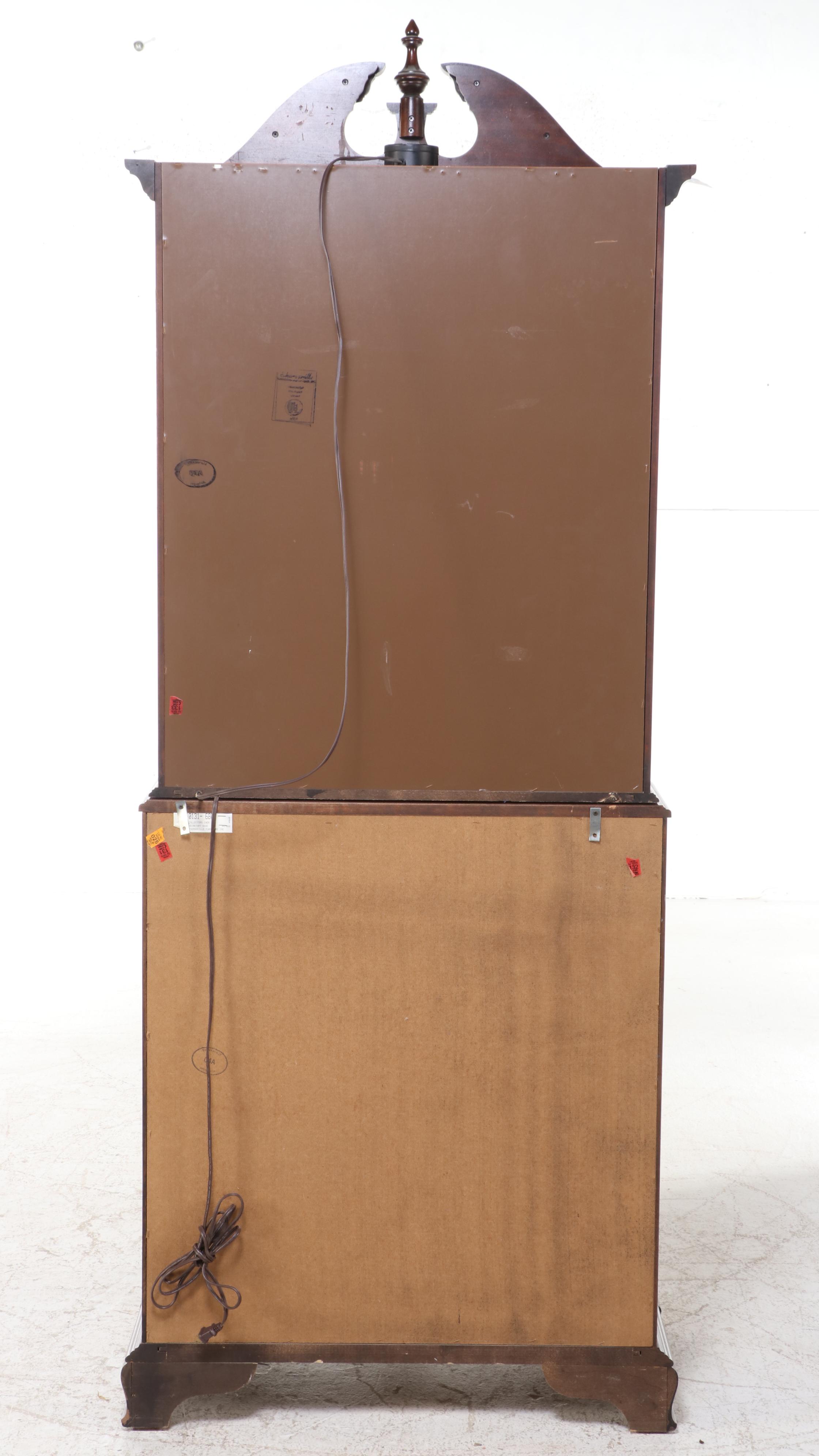 Thomasville Chippendale Style Mahogany Finish Secretary Bookcase