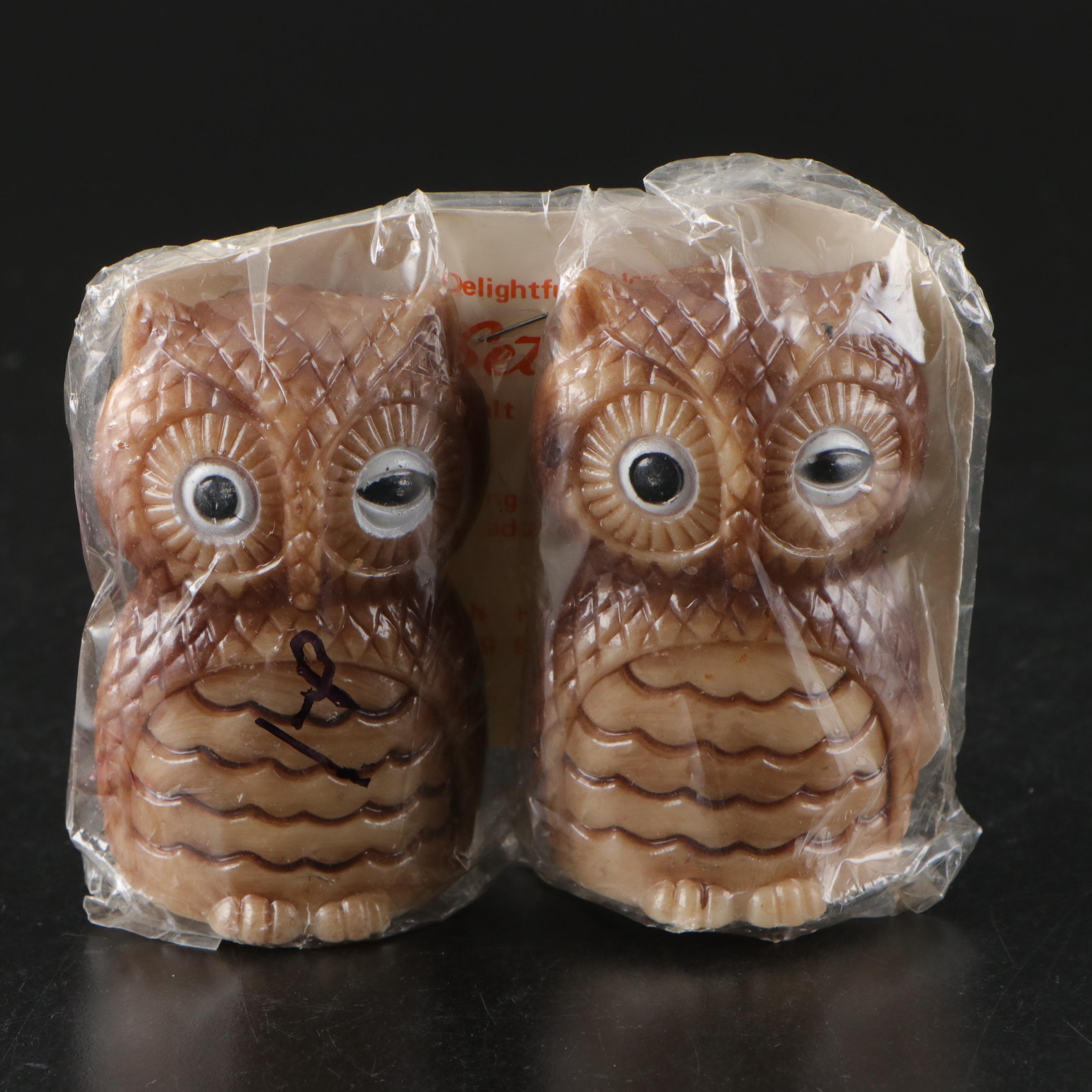 Pyrex Warming Tray with Wood Mango Leaf Bowl and More Mid Century Modern Décor