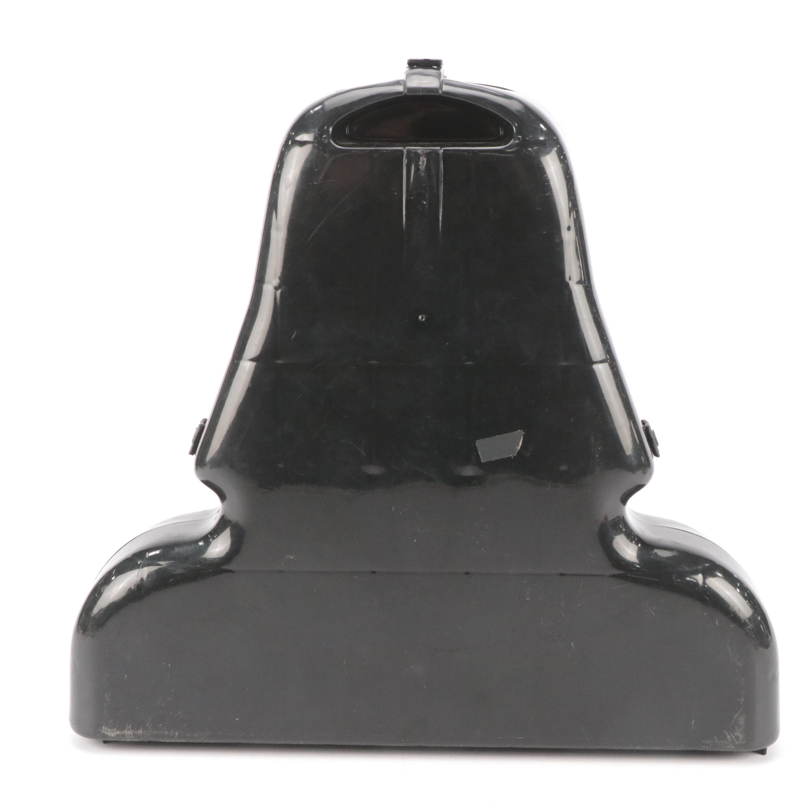 Kenner Star Wars Action Figure Set in Darth Vader Storage Case