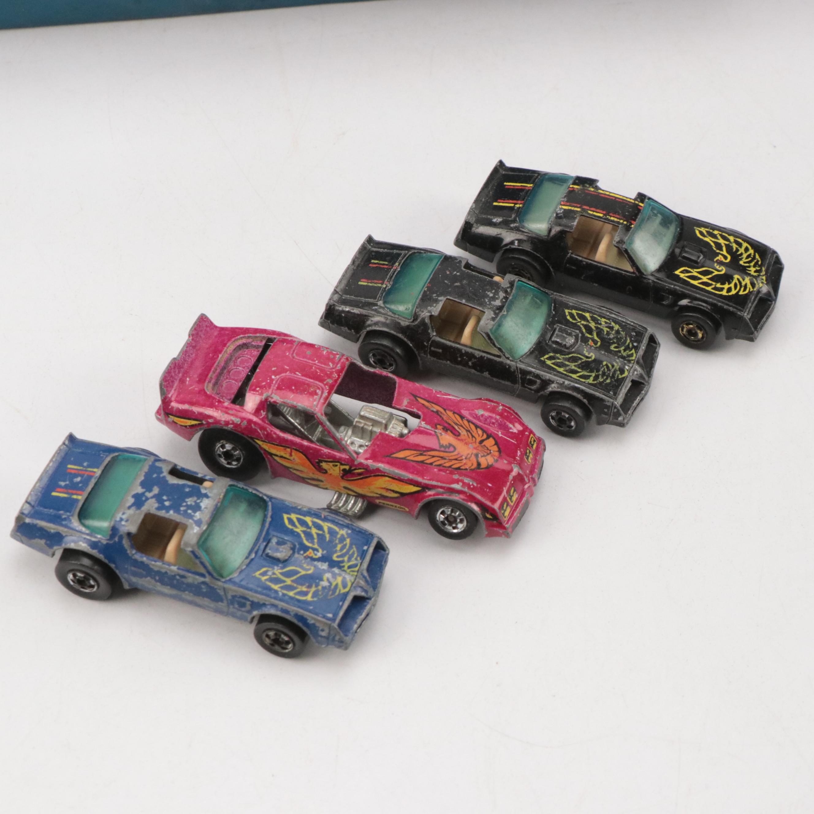 Hot Wheels Car Collection in Vinyl Matchbox Carrying Cases