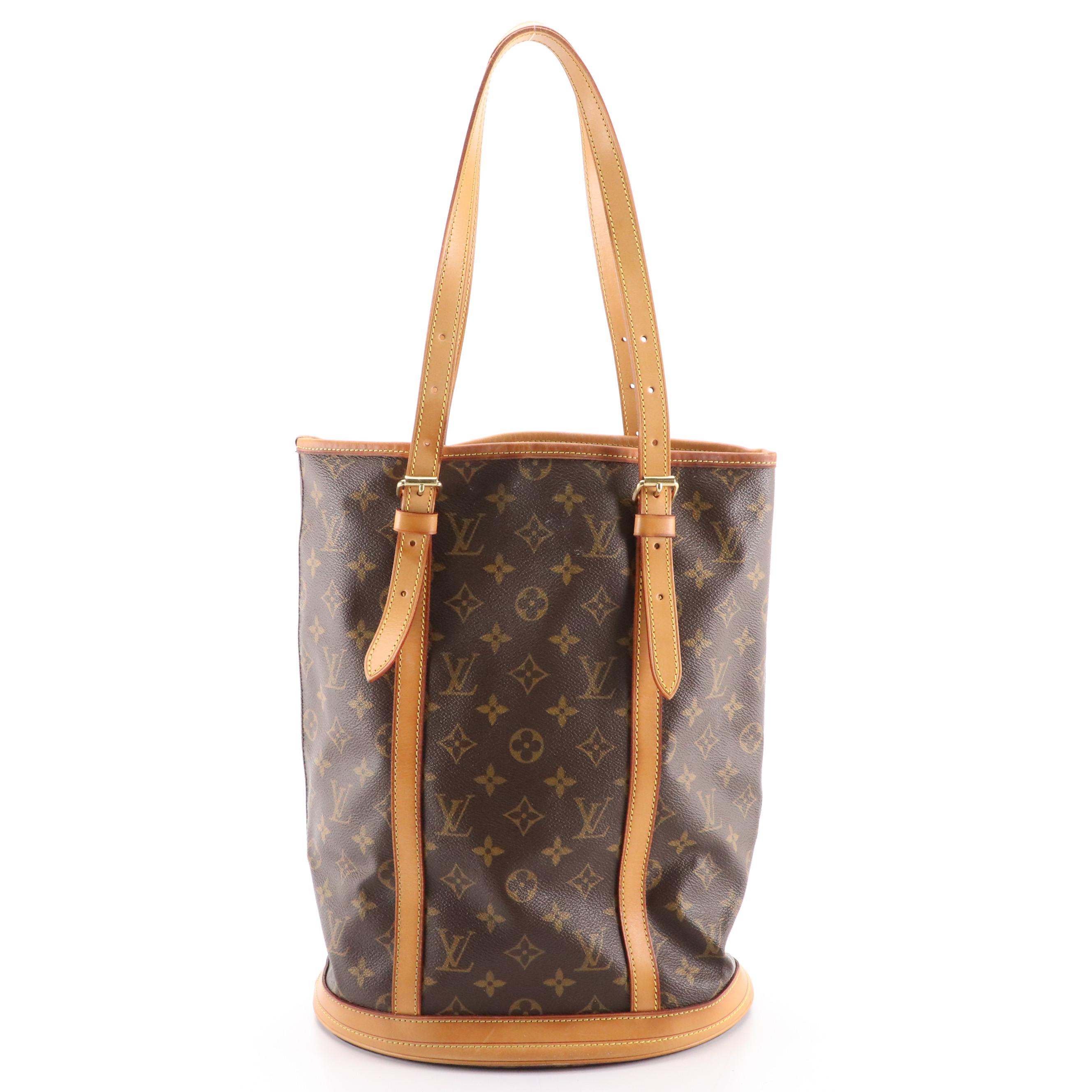 Louis Vuitton Bucket Bag GM in Monogram Canvas and Vachetta Leather