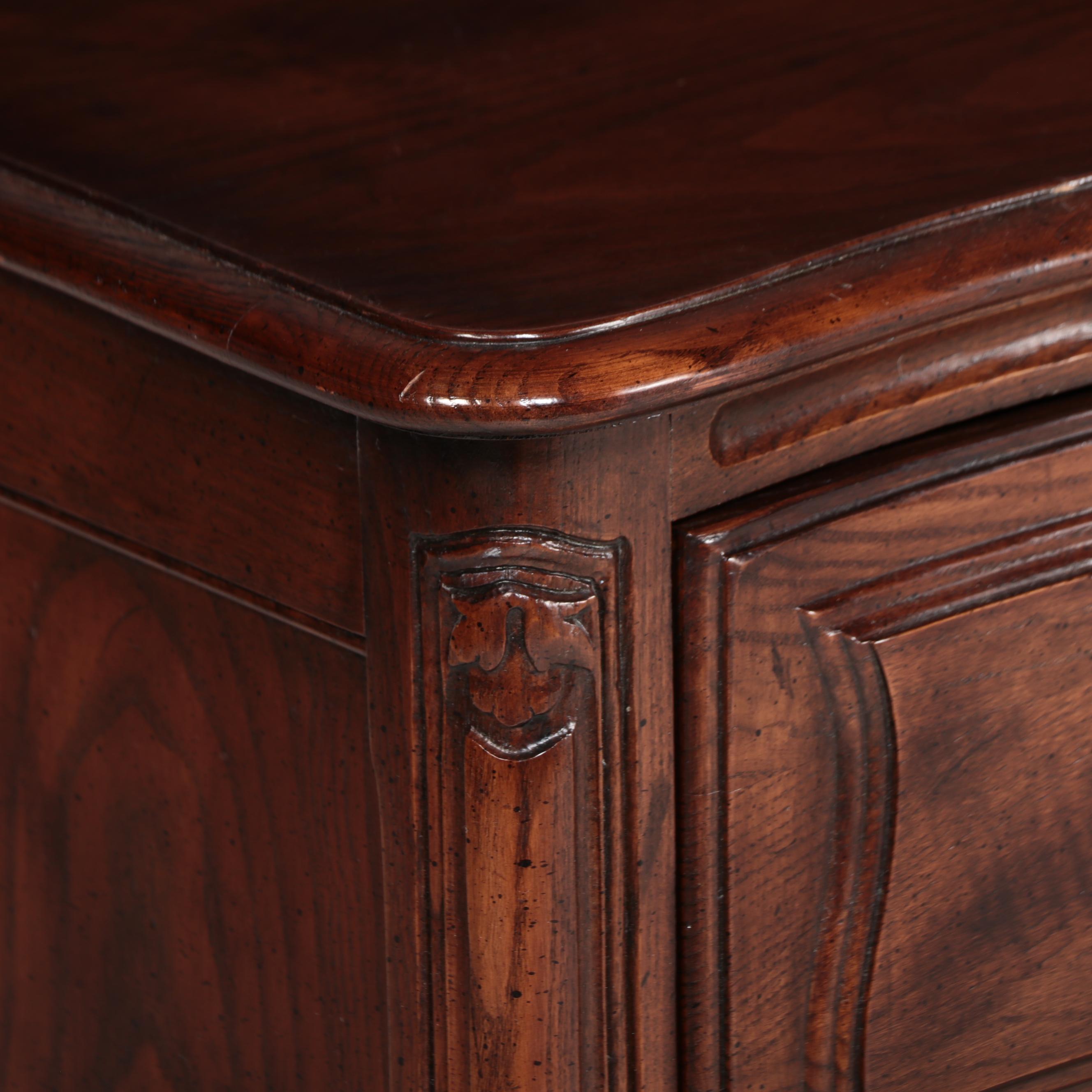 Henredon "Four Centuries" Louis XV Style Oak Nine-Drawer Serpentine Commode