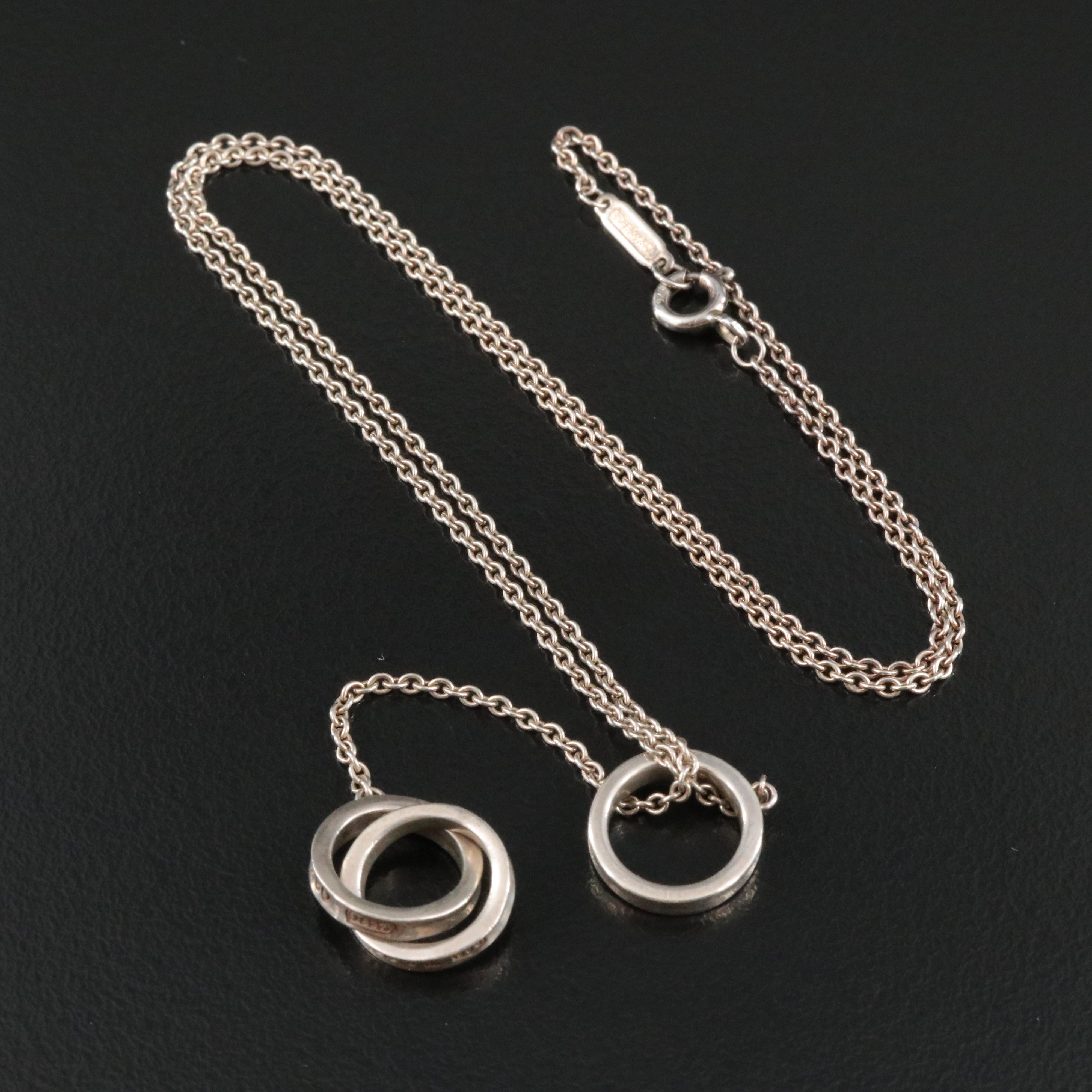 Tiffany & Co. 1837 Sterling Interlocking Circles Lariat Necklace