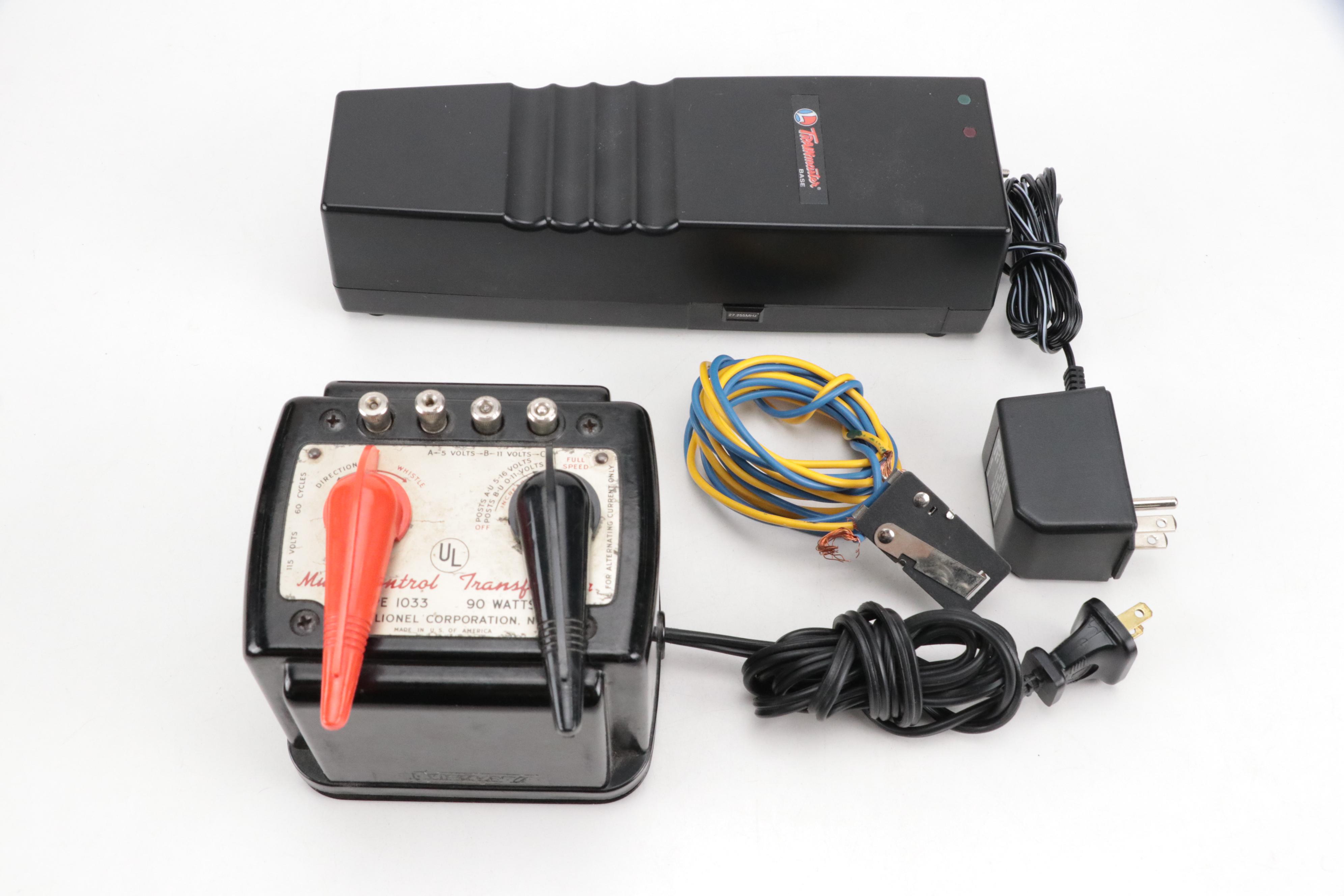 Lionel Electric Train Cars, Lunchbox with Trainmaster Train Tracks and More