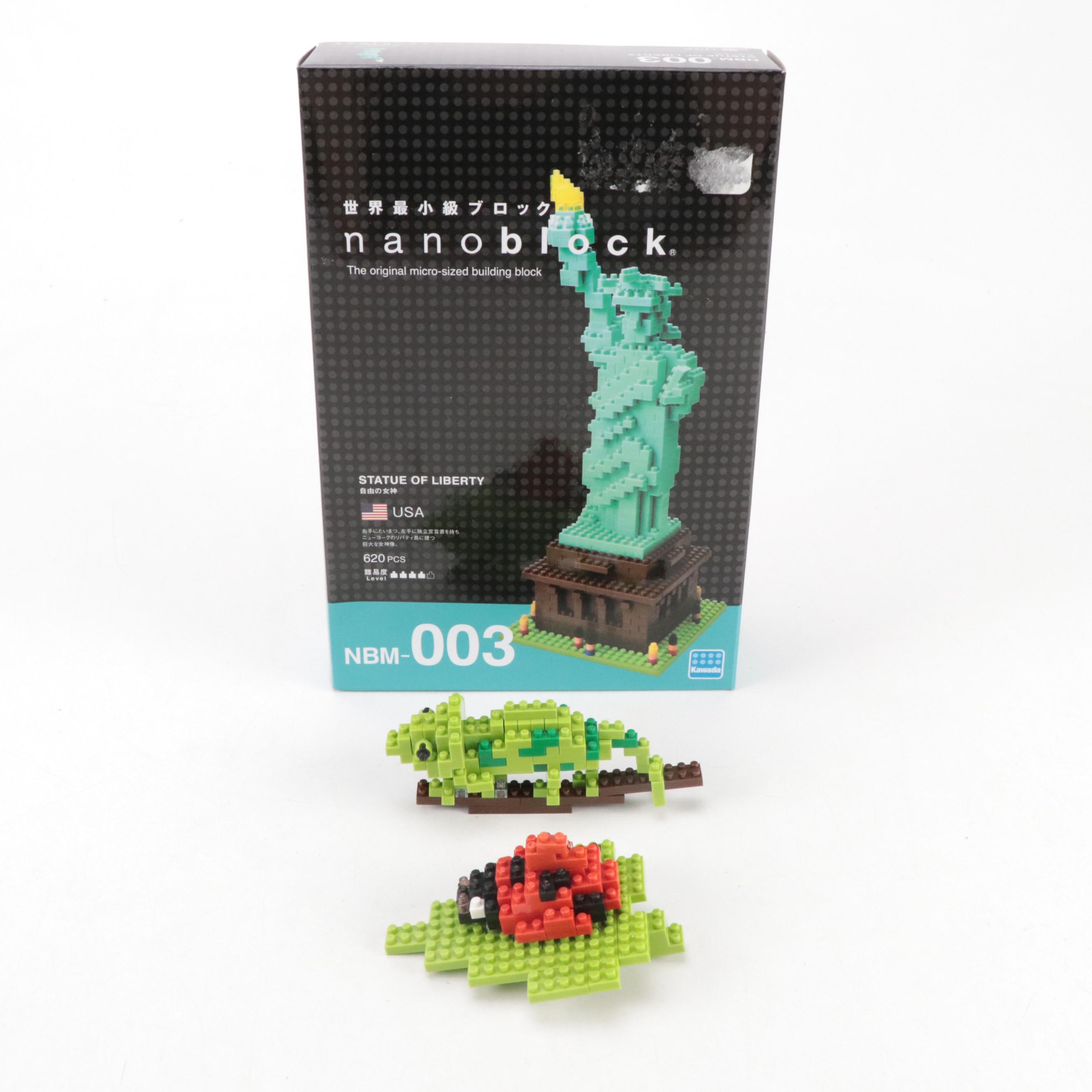 LEGO Architecture Farnsworth House with Nanoblock Statue of Liberty Set