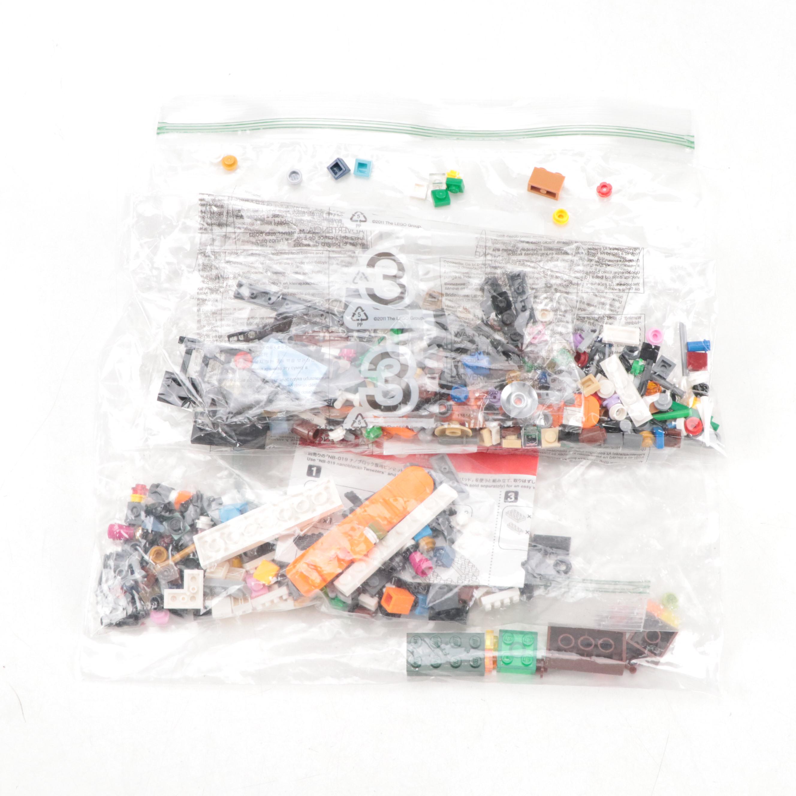 LEGO Architecture Farnsworth House with Nanoblock Statue of Liberty Set