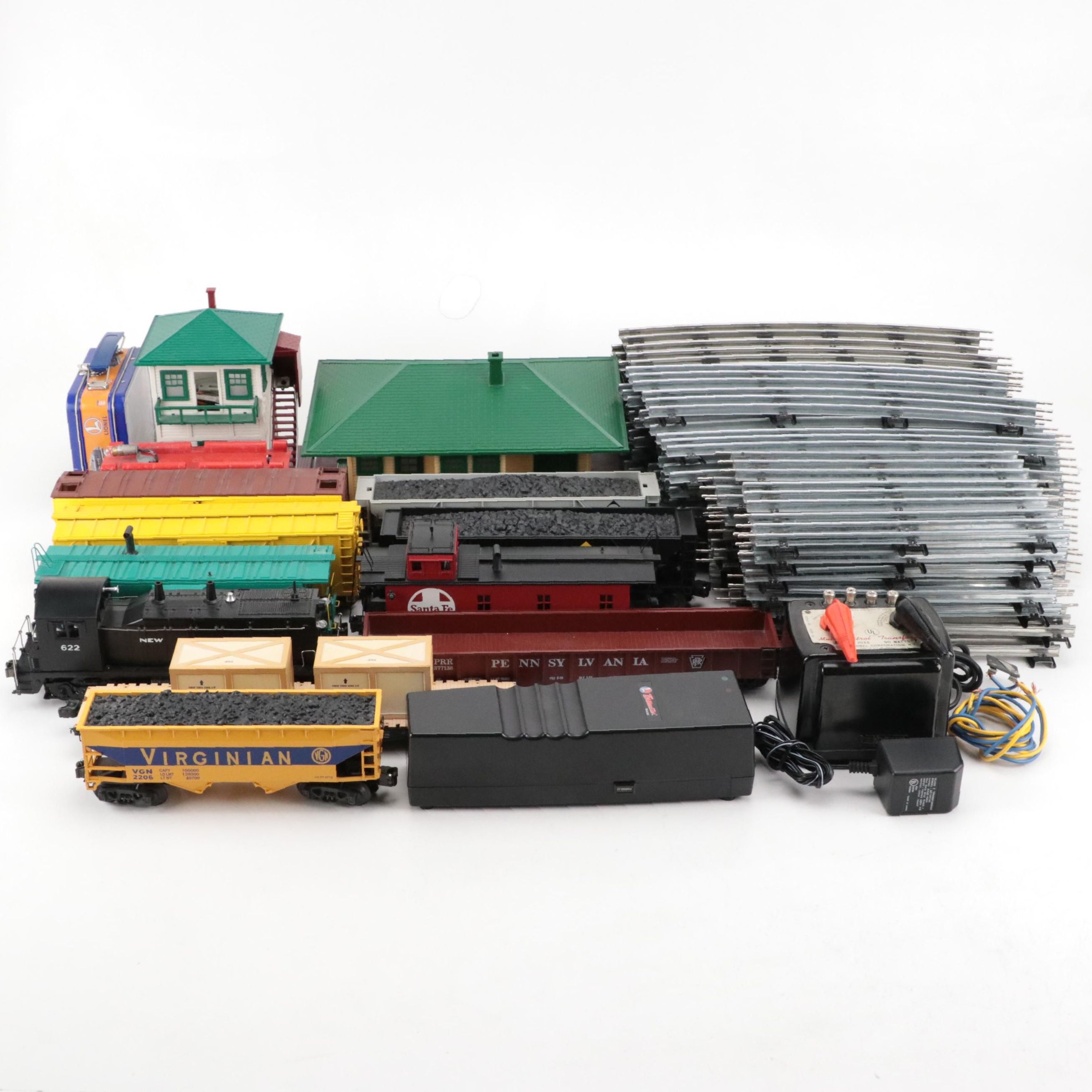 Lionel Electric Train Cars, Lunchbox with Trainmaster Train Tracks and More