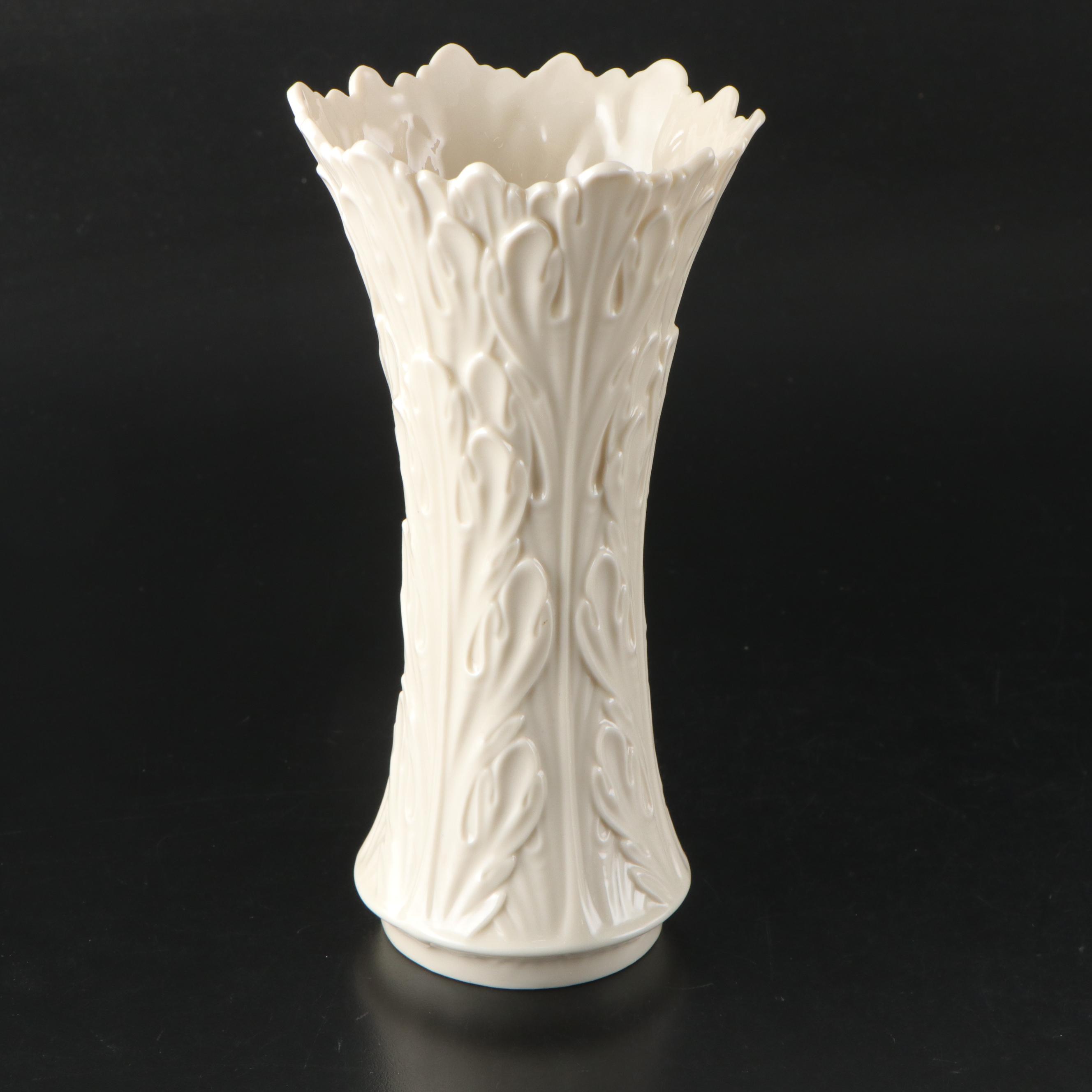 Lenox "Rosebud Collection" Porcelain Vase with More Table Accessories