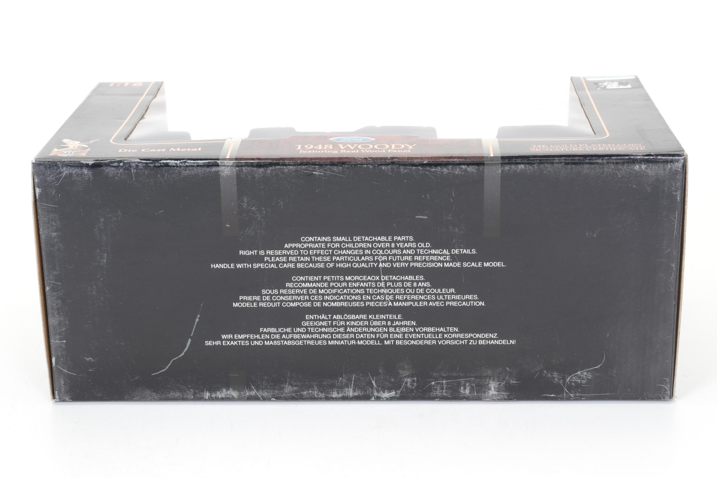 Yat Ming 1948 Ford "Woody" 1:18 Diecast Car Model