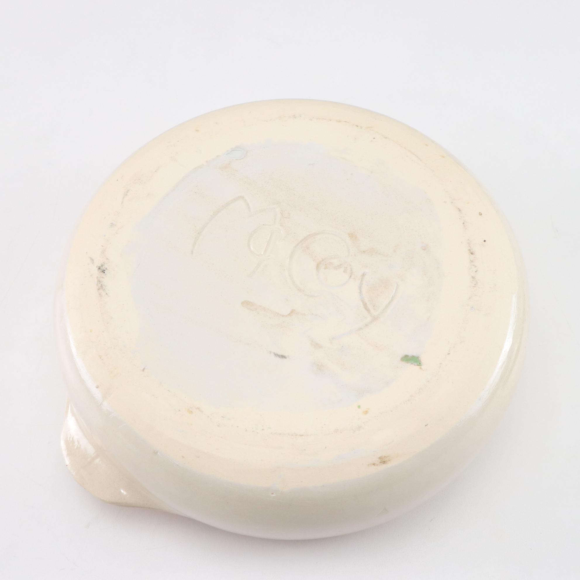 McCoy and Hull Covered Casserole Cookware with Maple Leaf Dish.