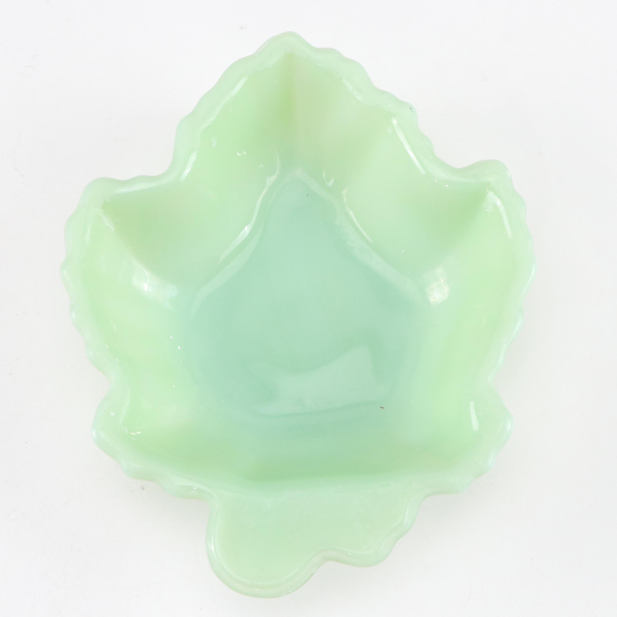 McCoy and Hull Covered Casserole Cookware with Maple Leaf Dish.