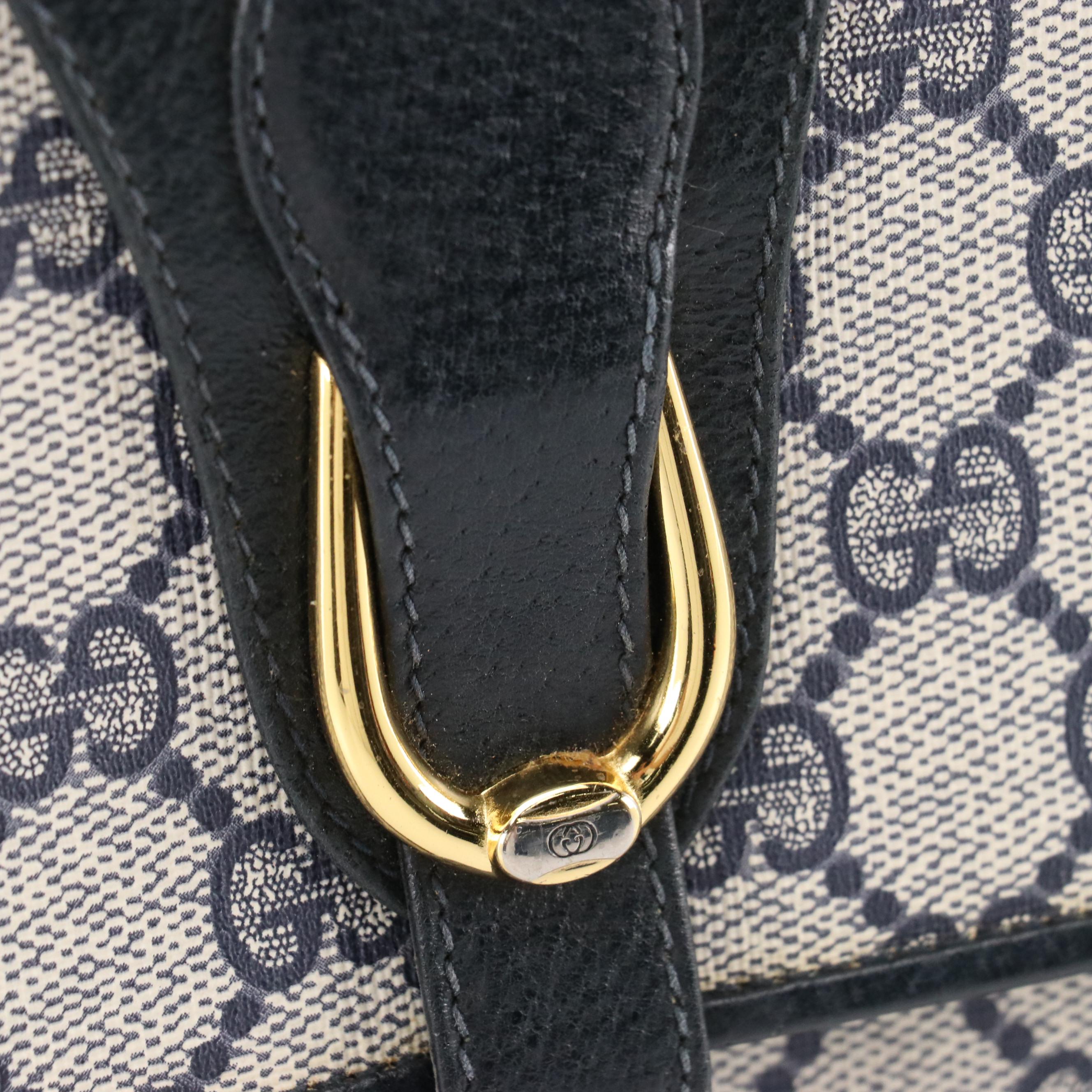 Gucci Accessory Collection Clutch/Shoulder Bag in GG Supreme Canvas