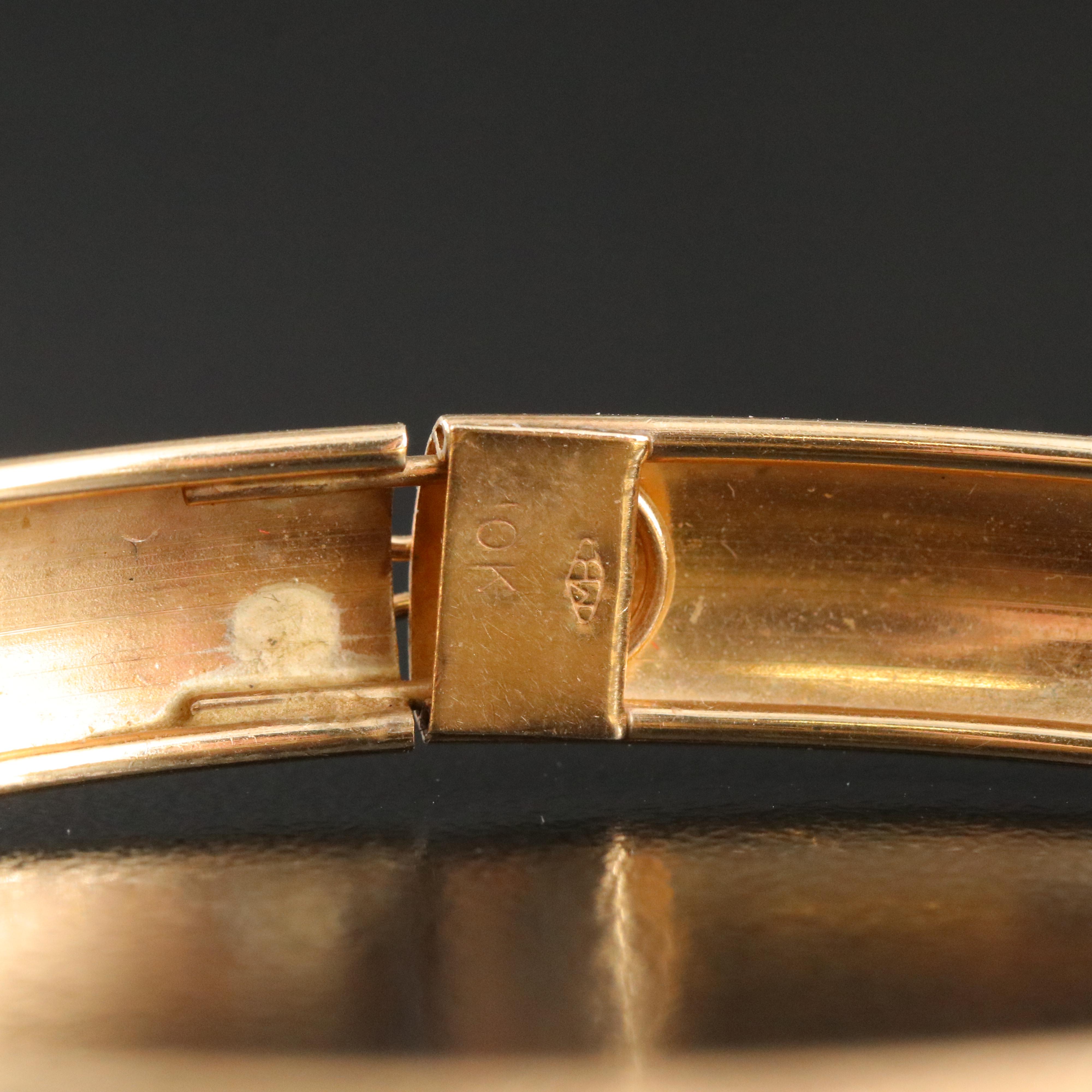 10K Bangle with Texture