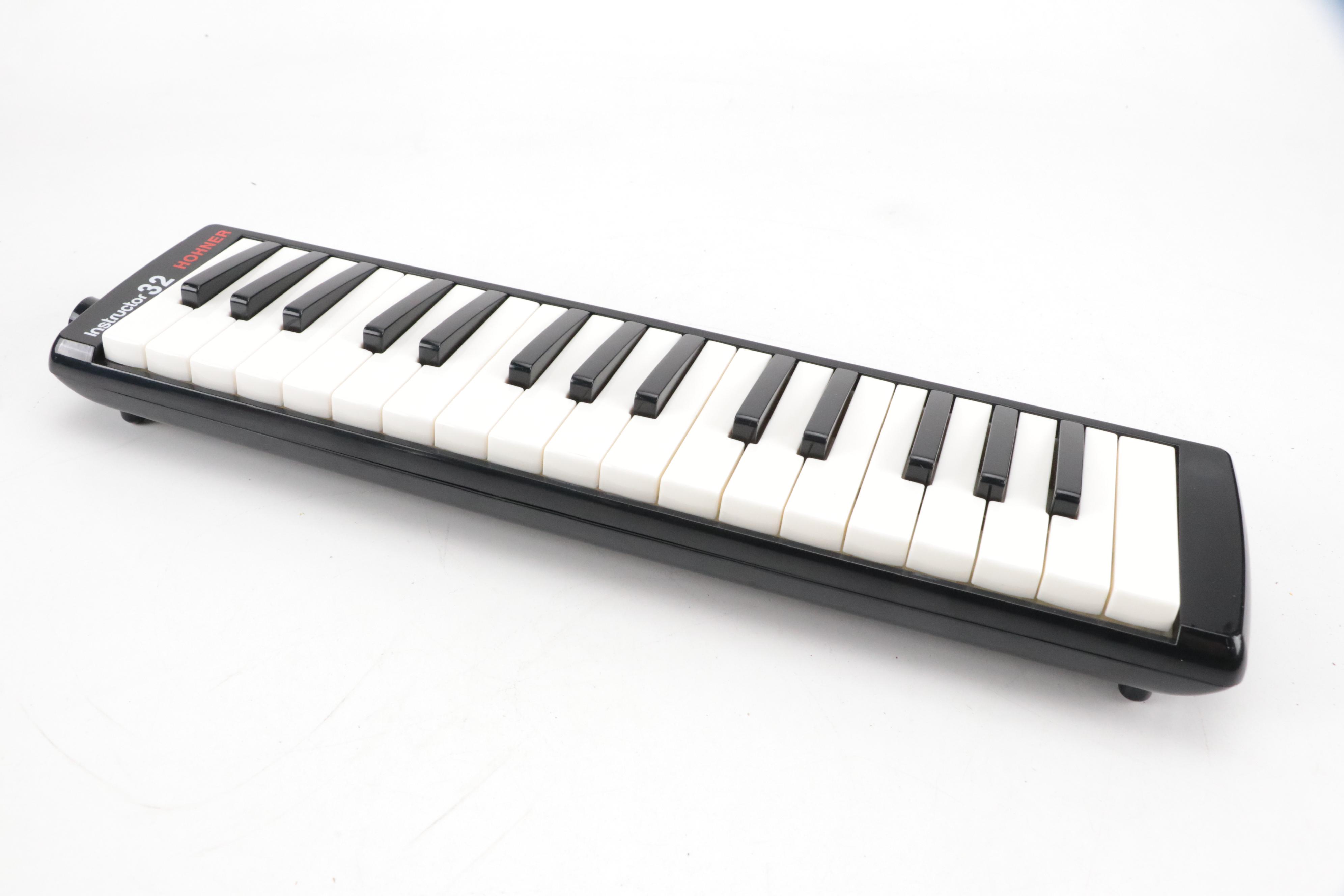 Hohner Instructor 32 Melodica Keyboard with Accessories and Case