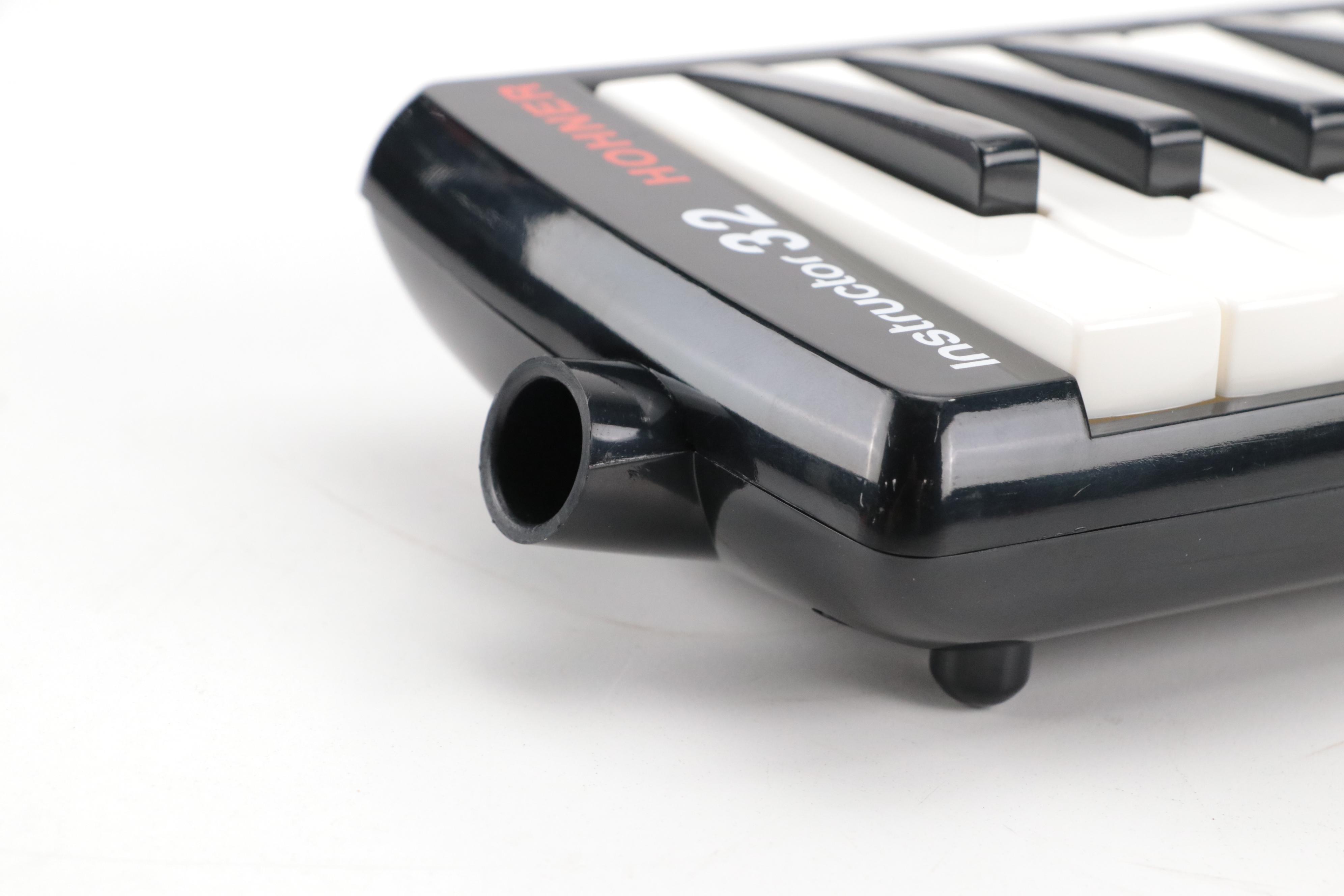 Hohner Instructor 32 Melodica Keyboard with Accessories and Case