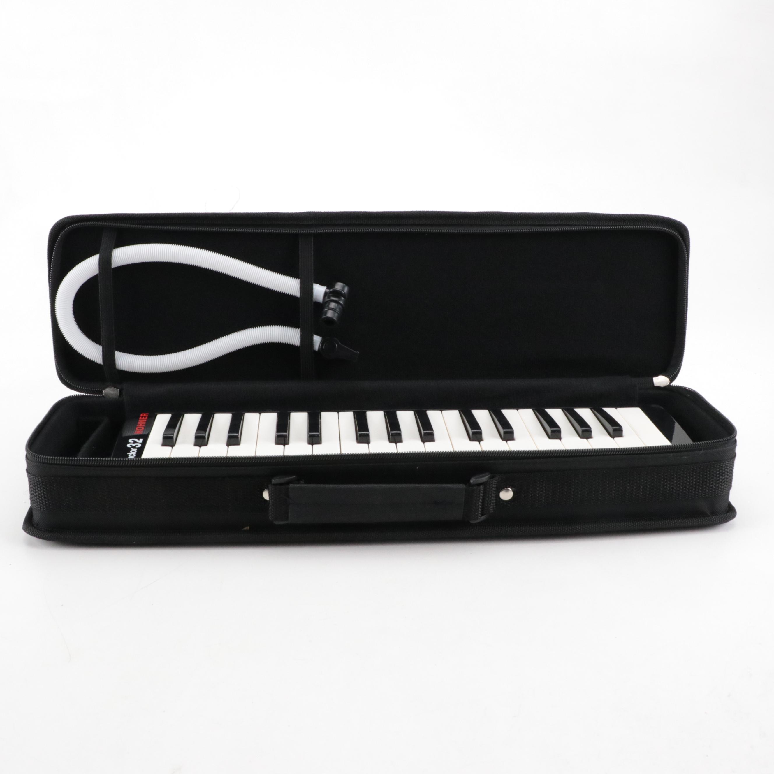 Hohner Instructor 32 Melodica Keyboard with Accessories and Case