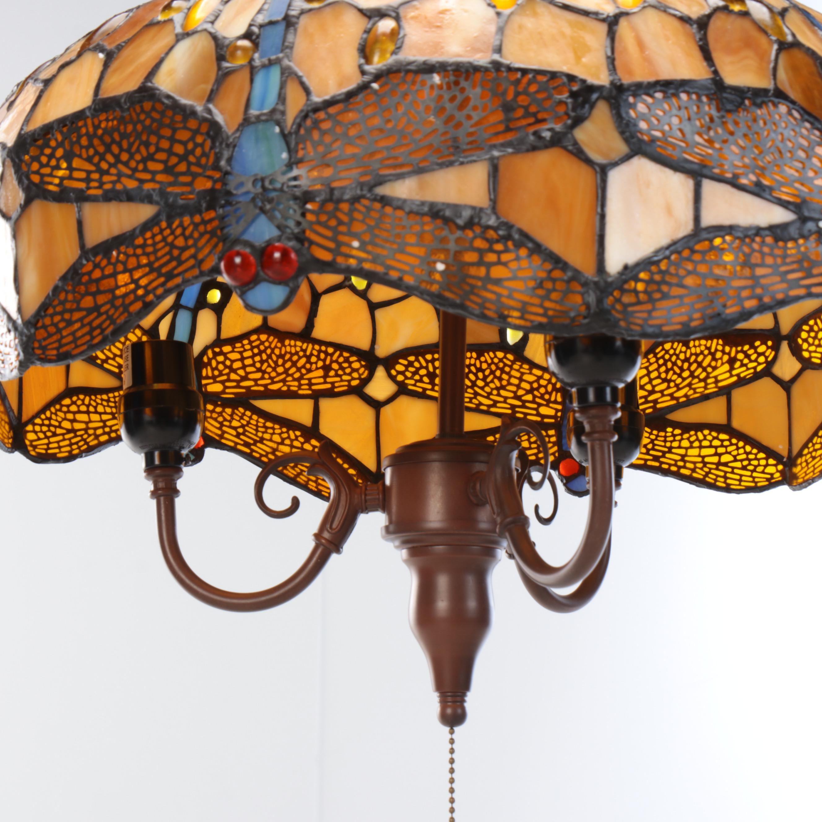 Tiffany Style Leaded Glass Dragonflies Pendant Light