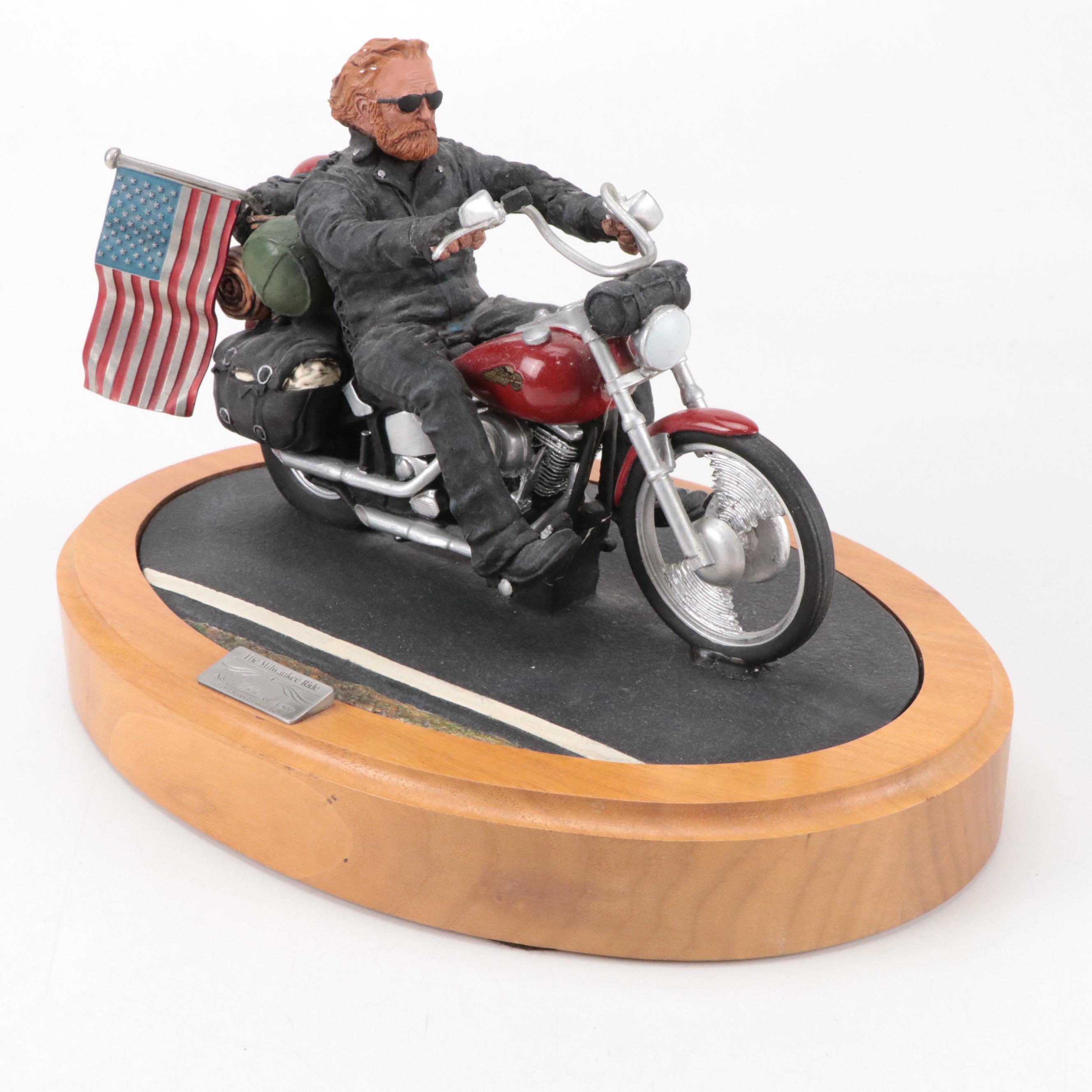 The Hamilton Collection WWII Indian Chief Motorcycle with Other Figurine