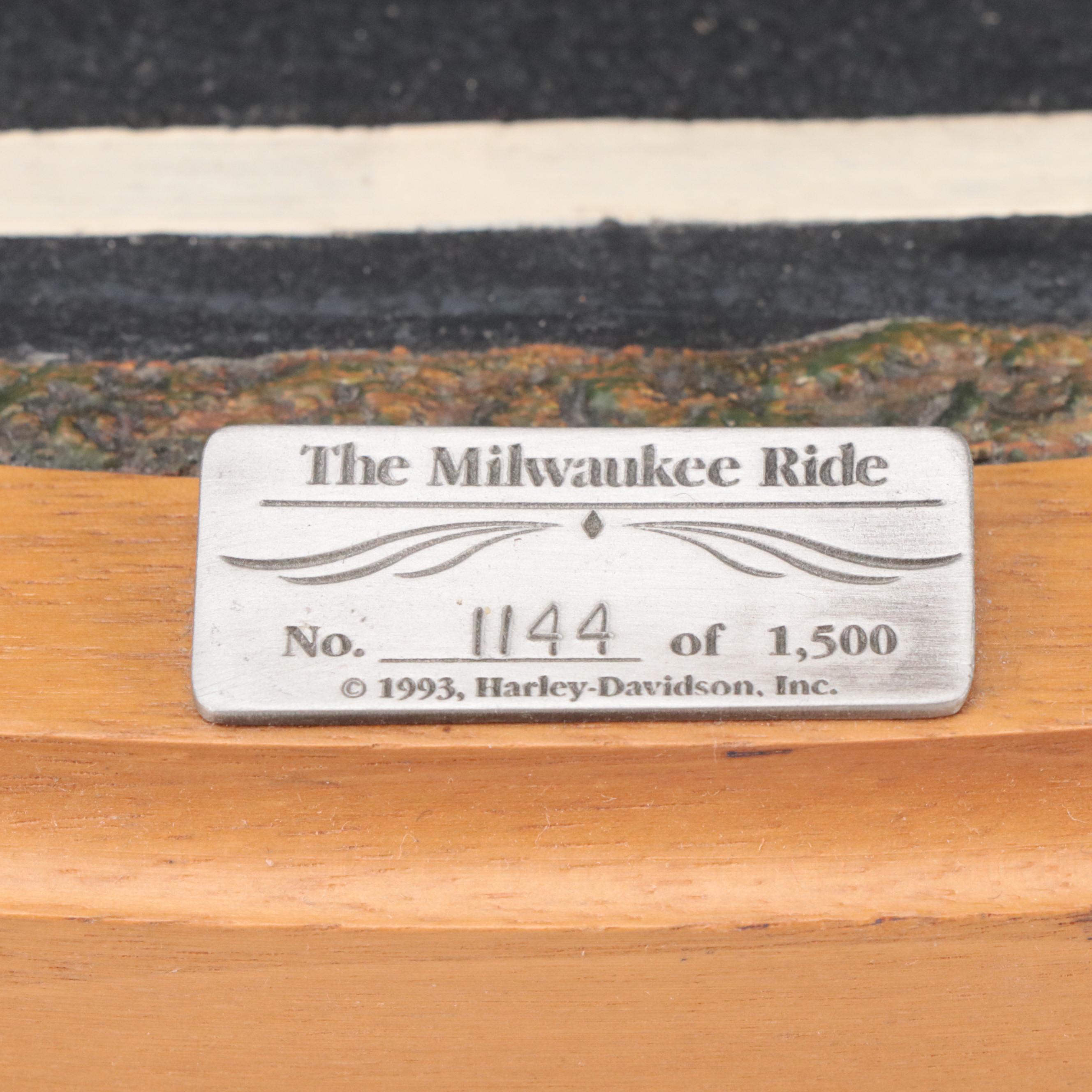 The Hamilton Collection WWII Indian Chief Motorcycle with Other Figurine