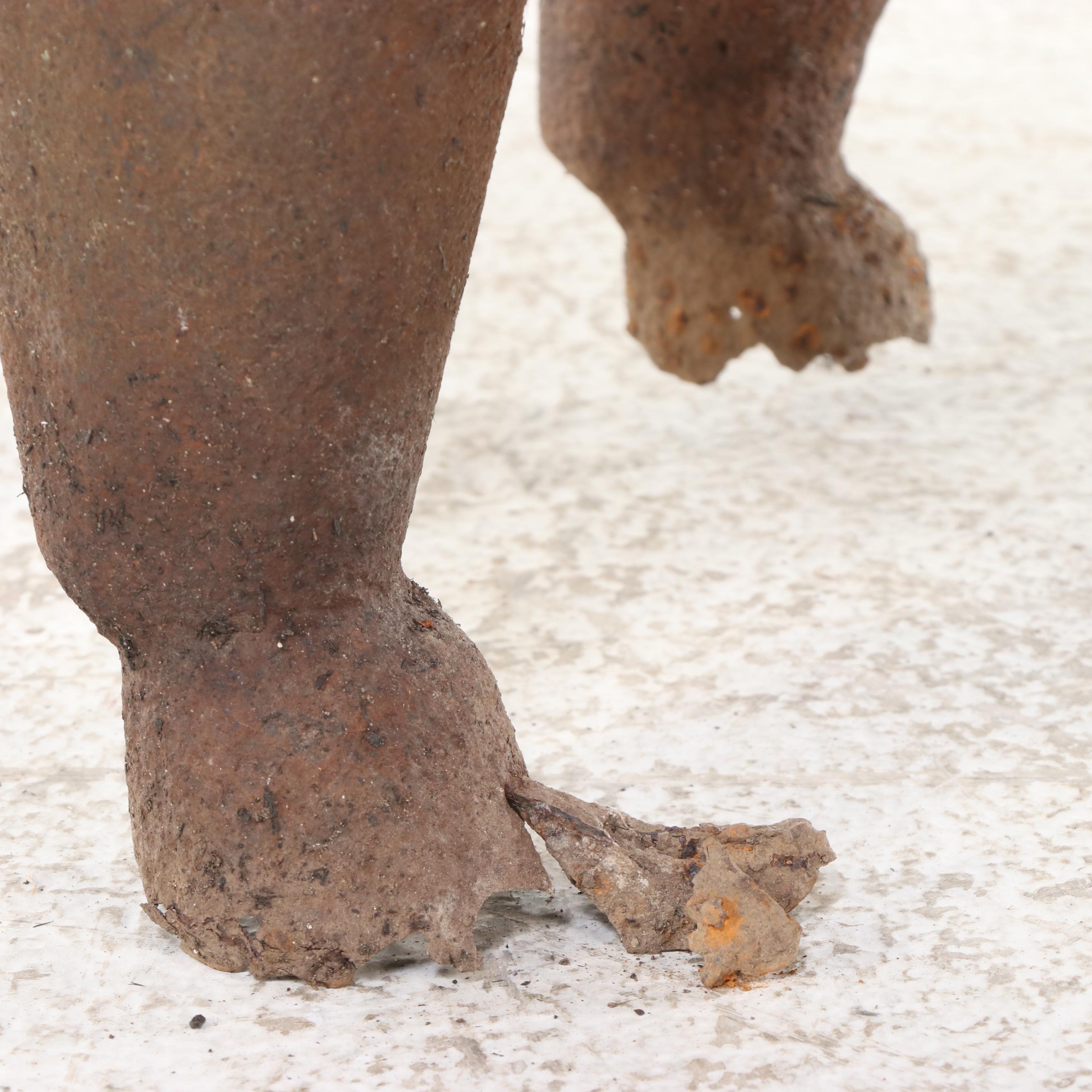 Metal Pig Garden Sculpture