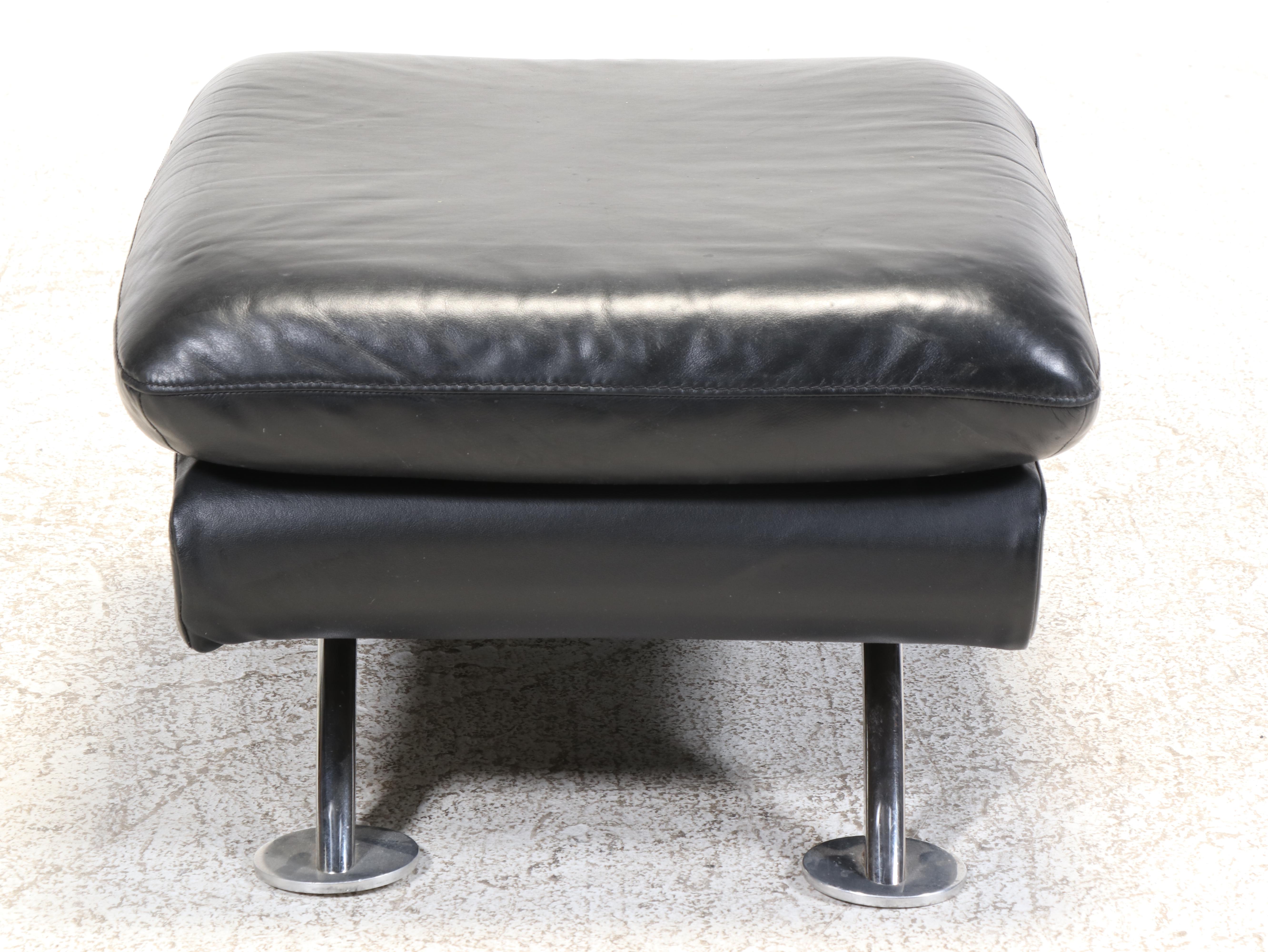 Klauss Italia Postmodern Leather Lounge Chair and Ottoman