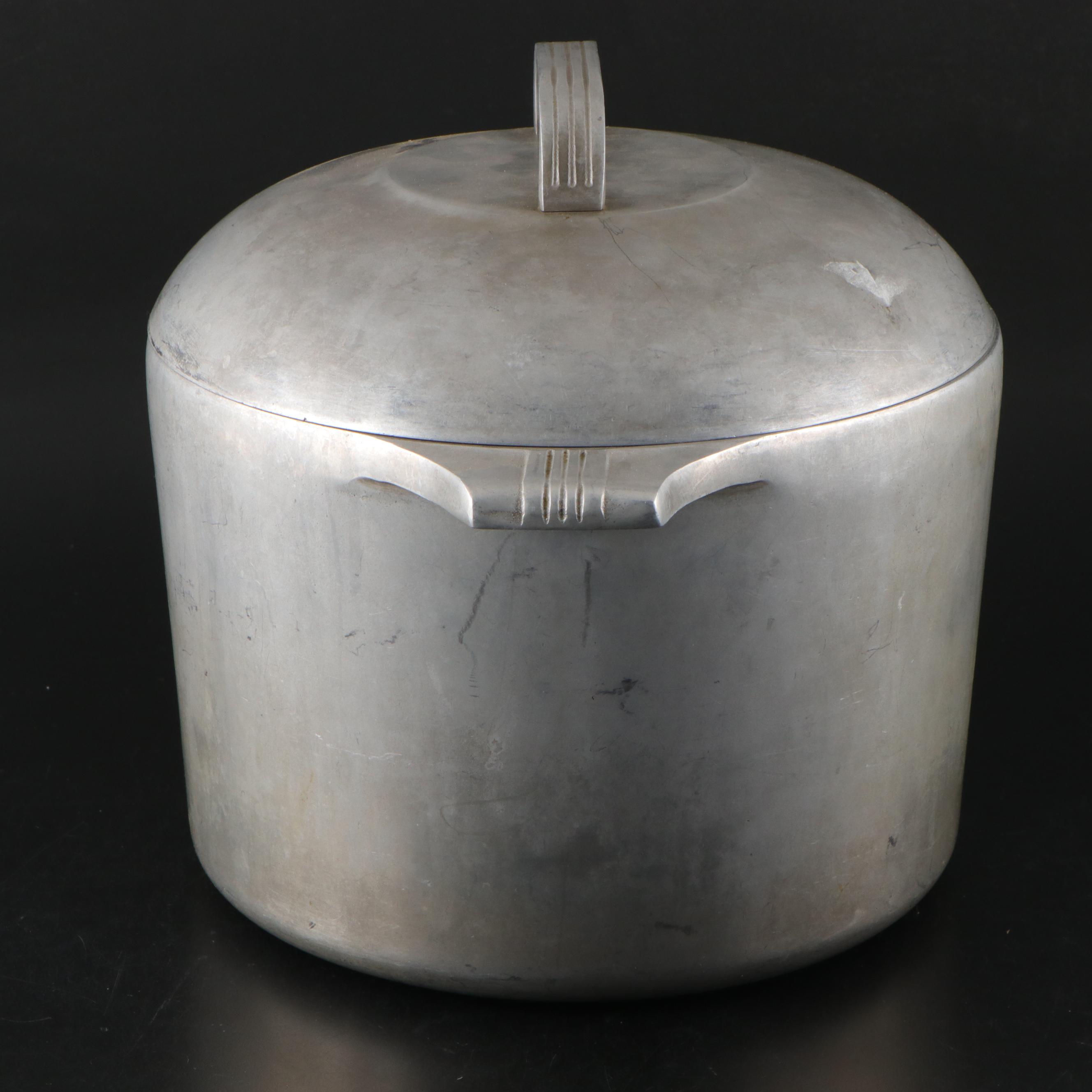 Wagner Ware Magnalite Aluminum Pots with Roast and Bake Pan, 1960s