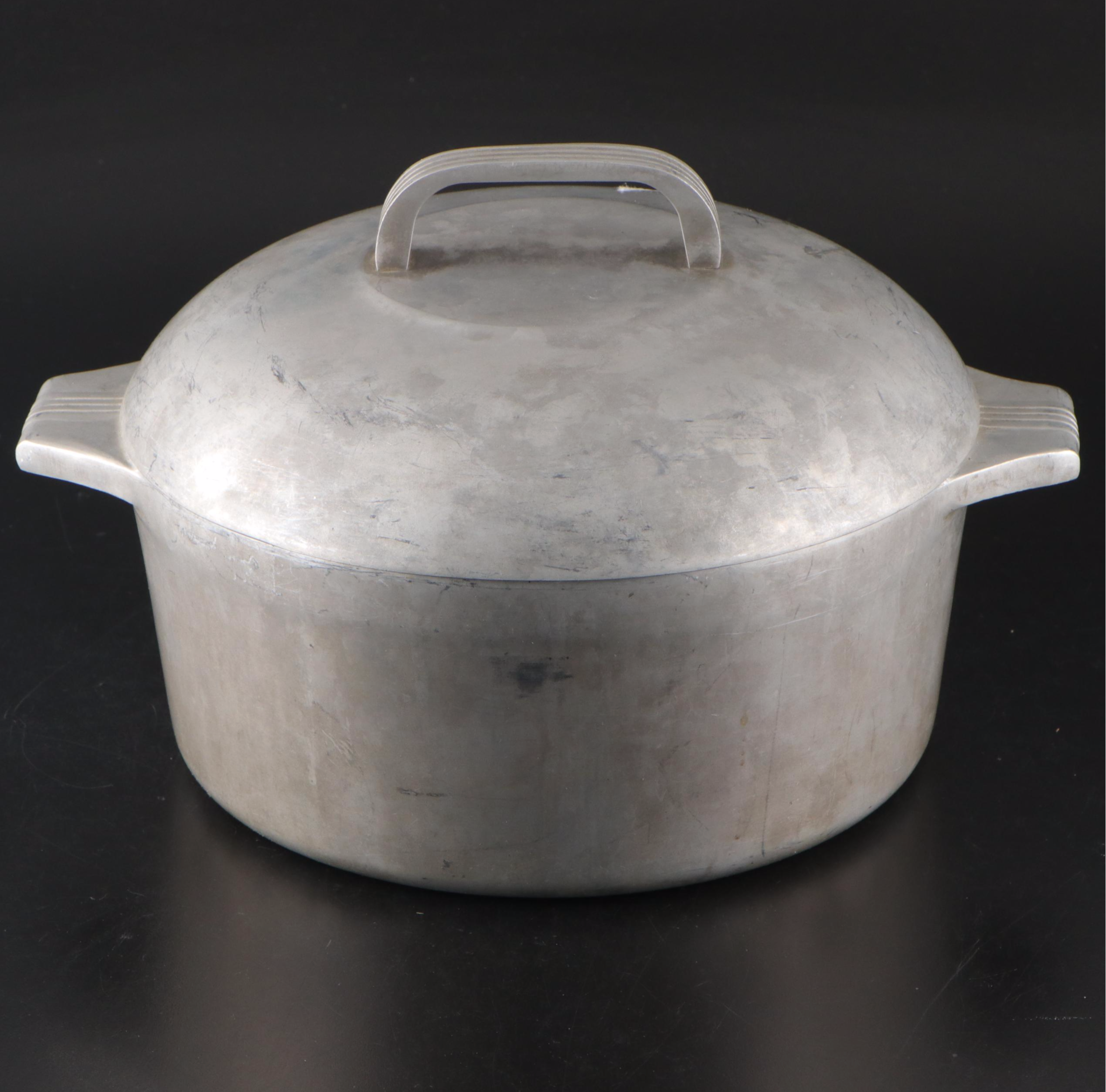 Wagner Ware Magnalite Aluminum Pots with Roast and Bake Pan, 1960s