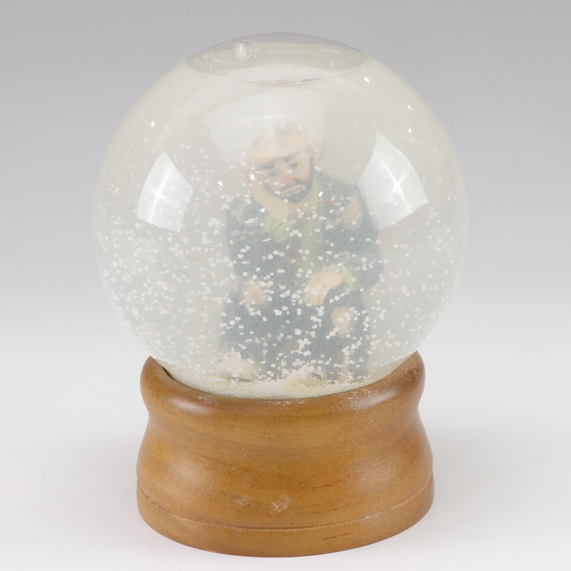Emmett Kelly Jr. Bust, Snow Globe, and "The Putt" Statuette